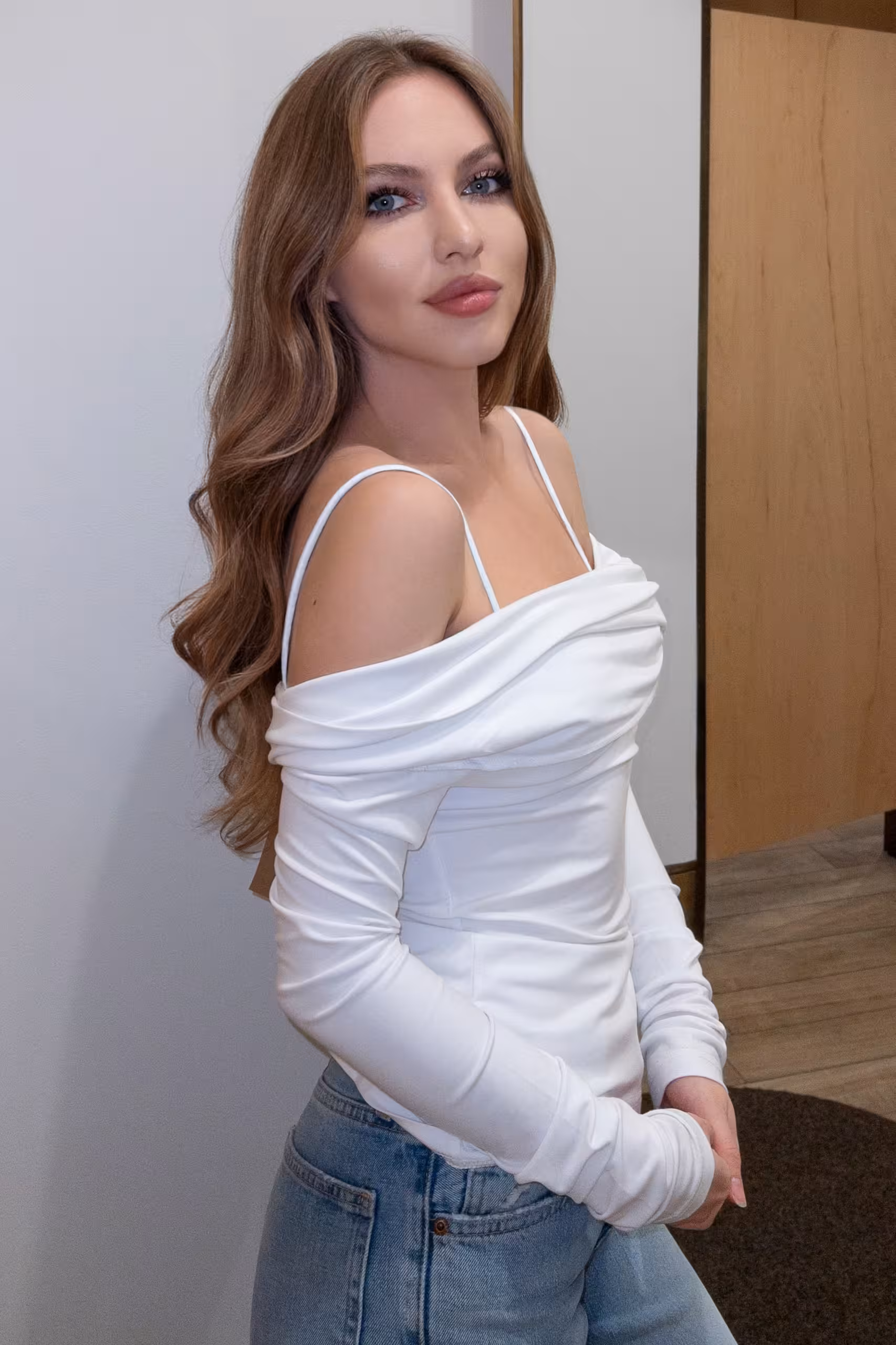 Alice meet russian brides