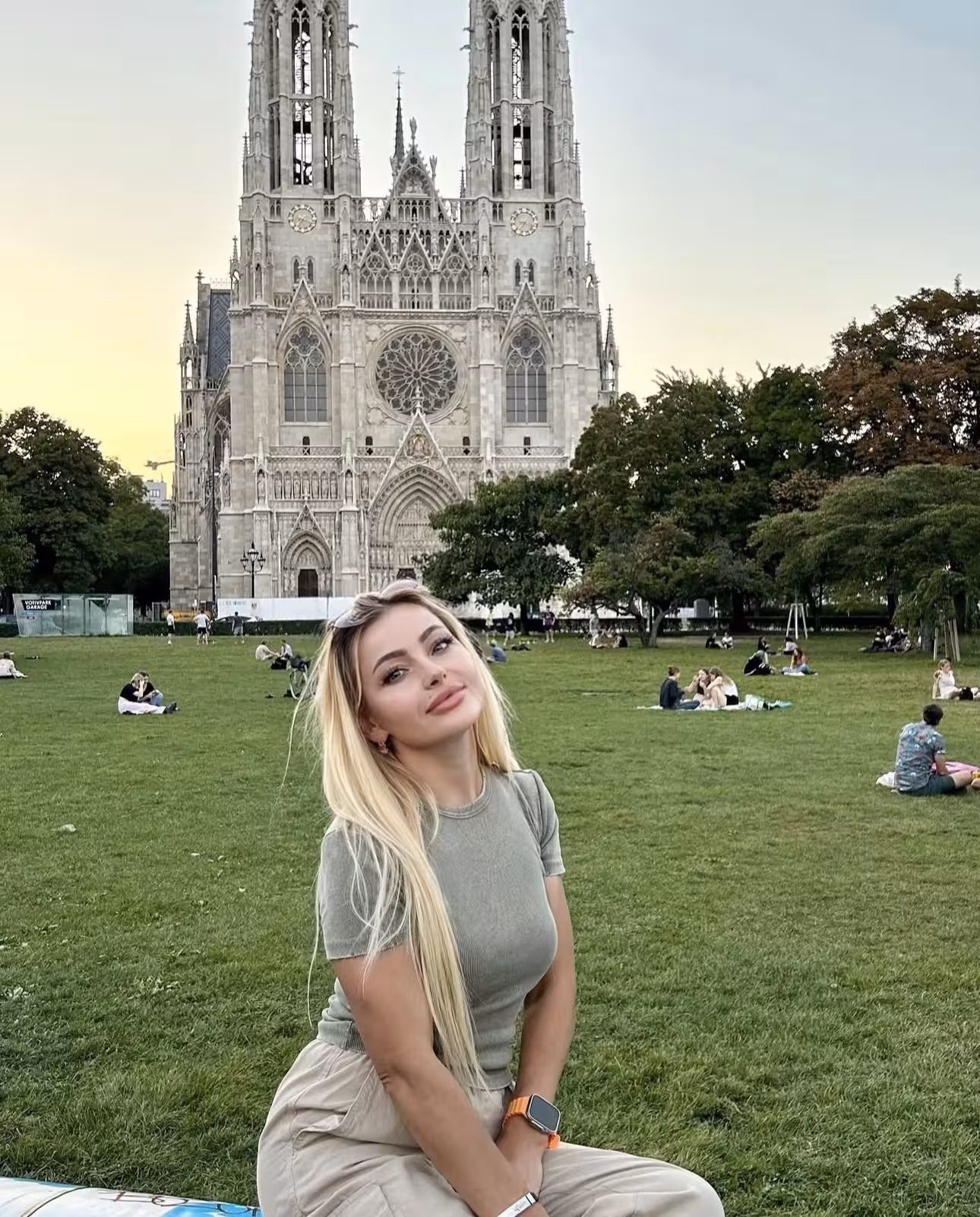 Olena  russian women looking for love