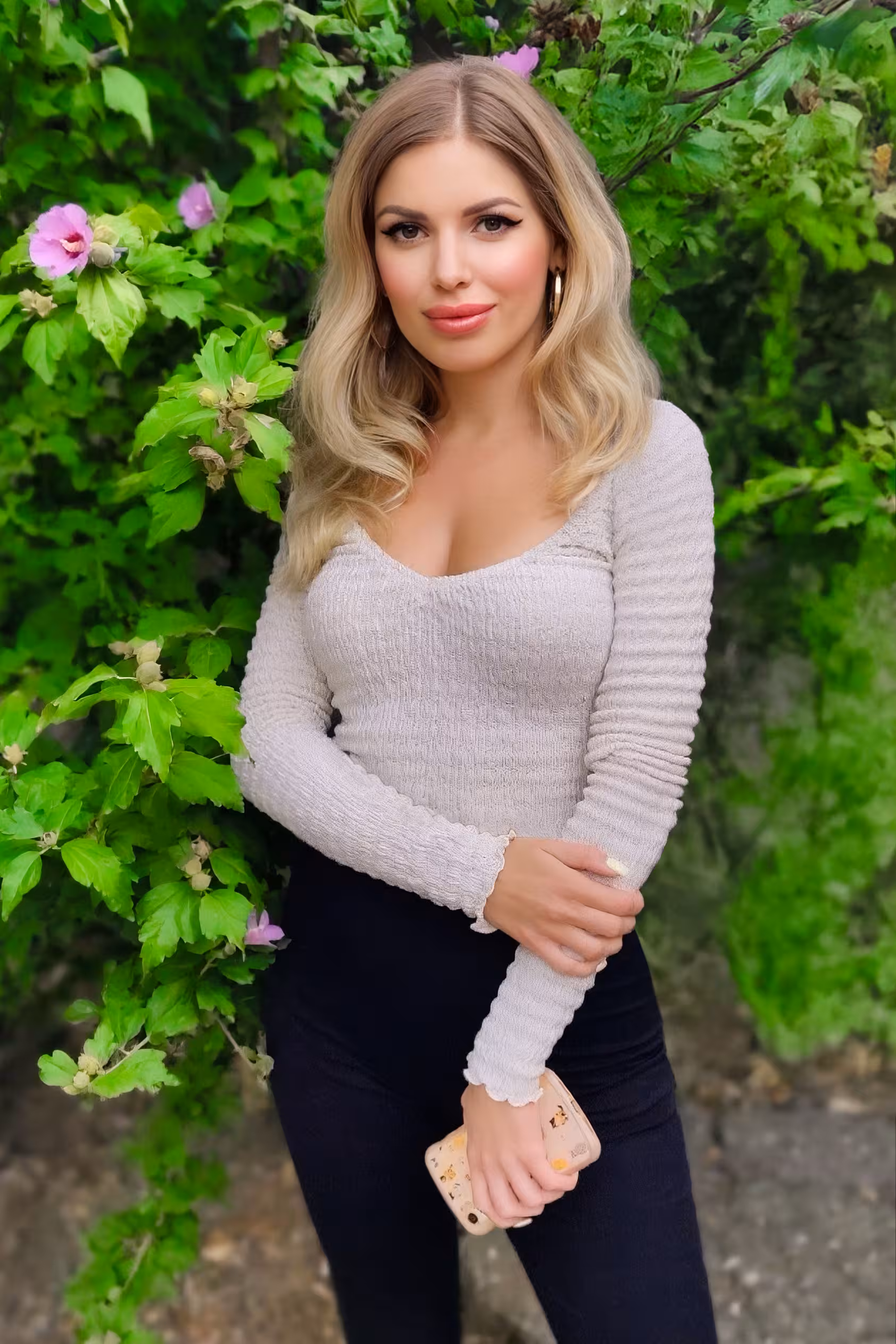 Anna  russian women indian men