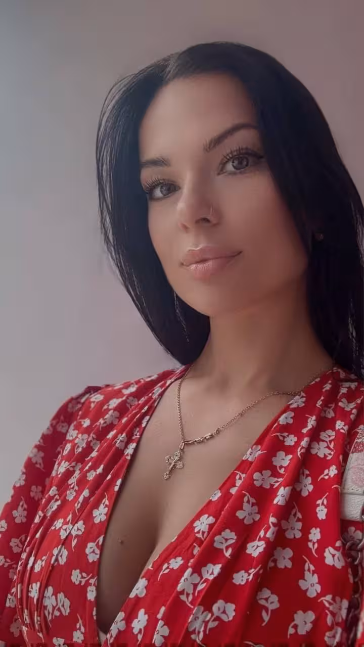 Anastasia russian brides over 20