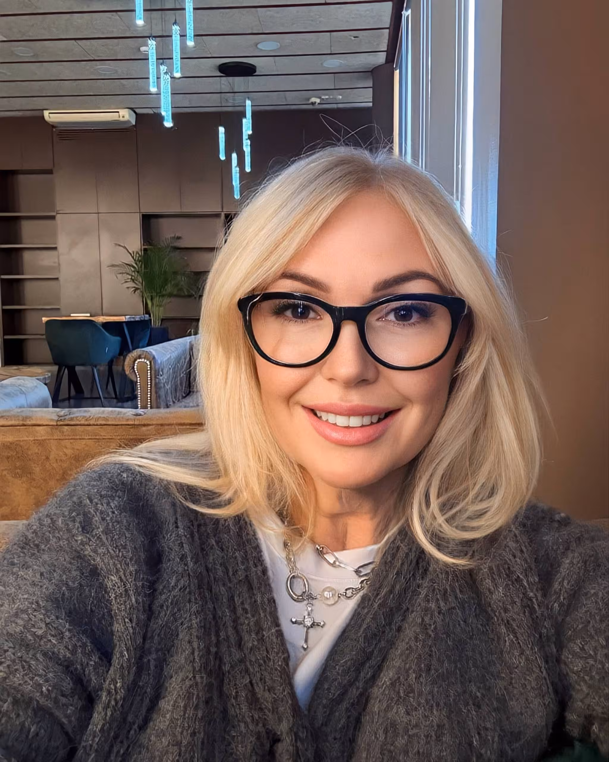 Hanna russian women in kolkata