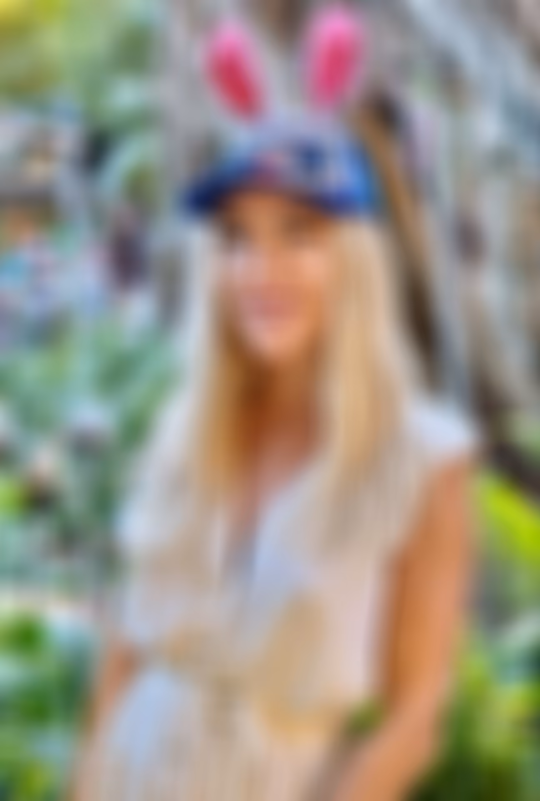 Elleonora russian women photos