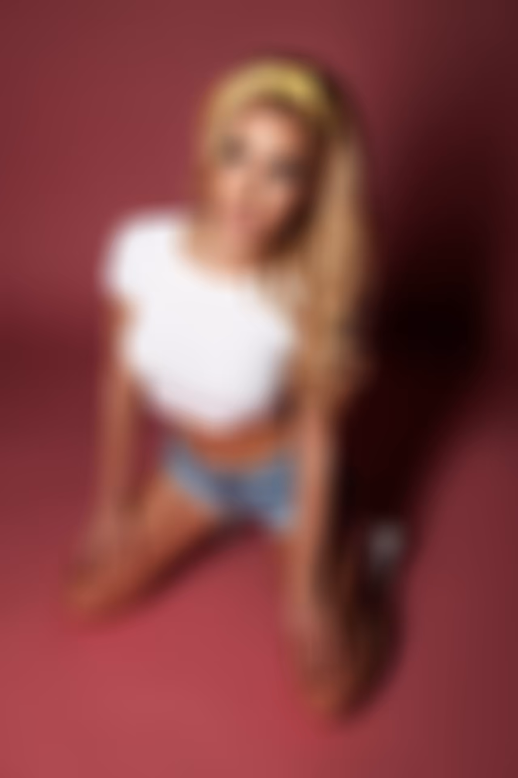 Elleonora russian women photos