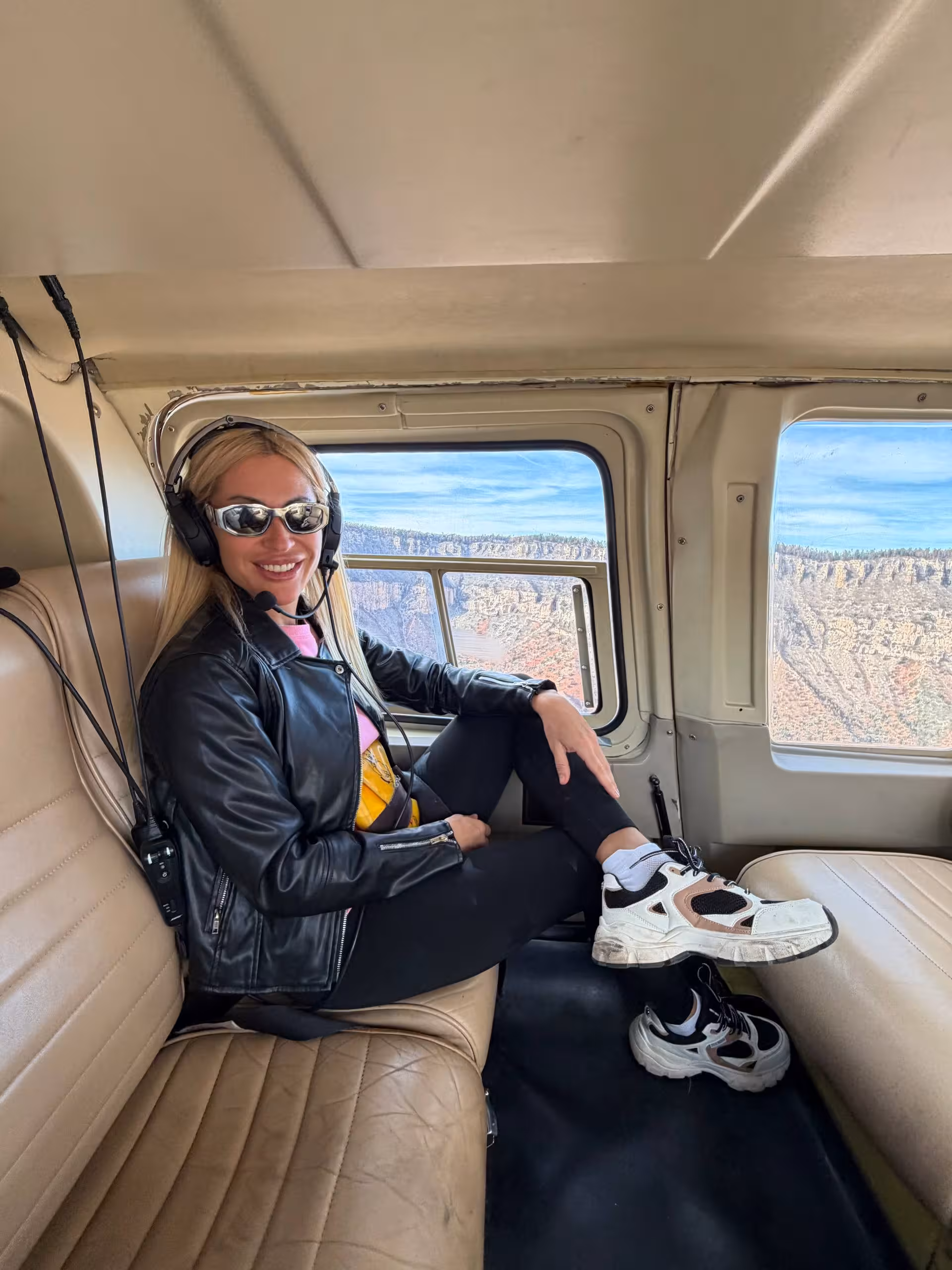 Elleonora russian women photos