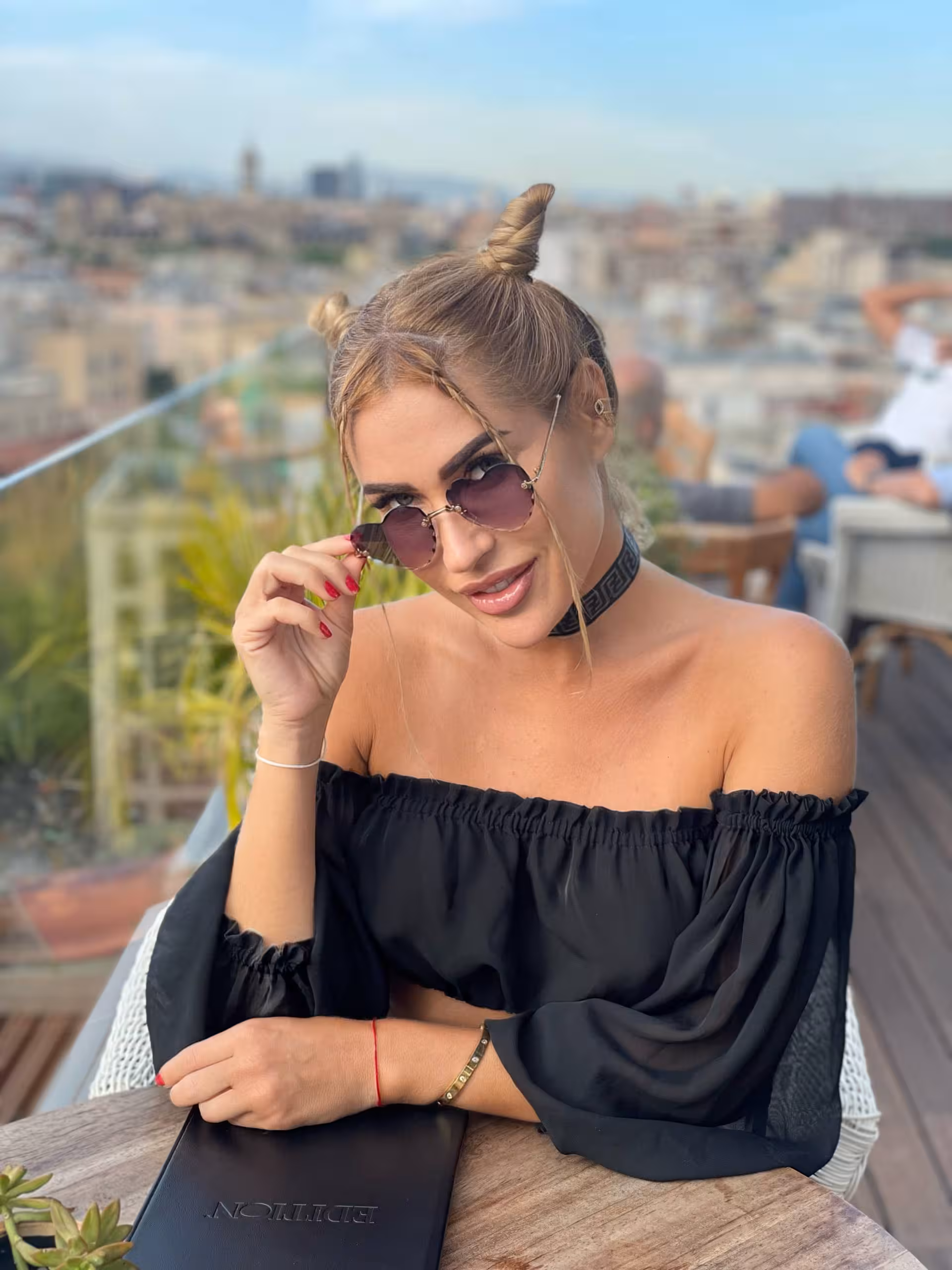 Elleonora russian women photos