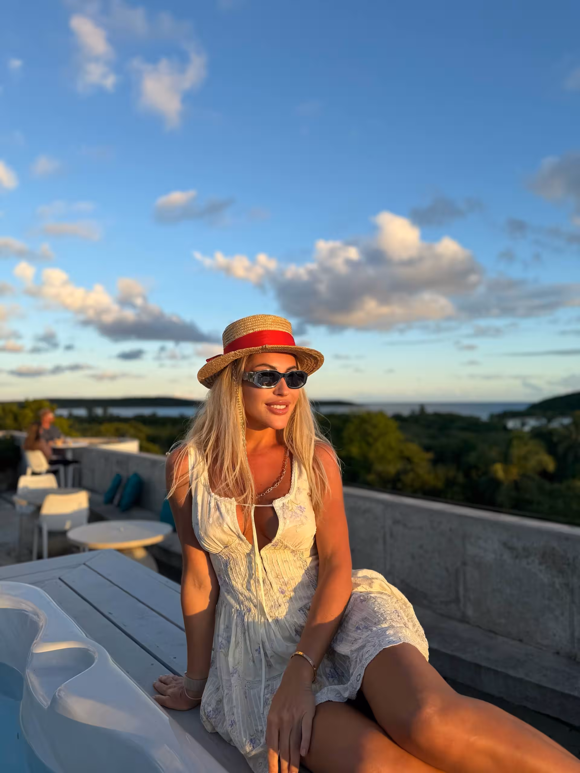 Elleonora russian women photos