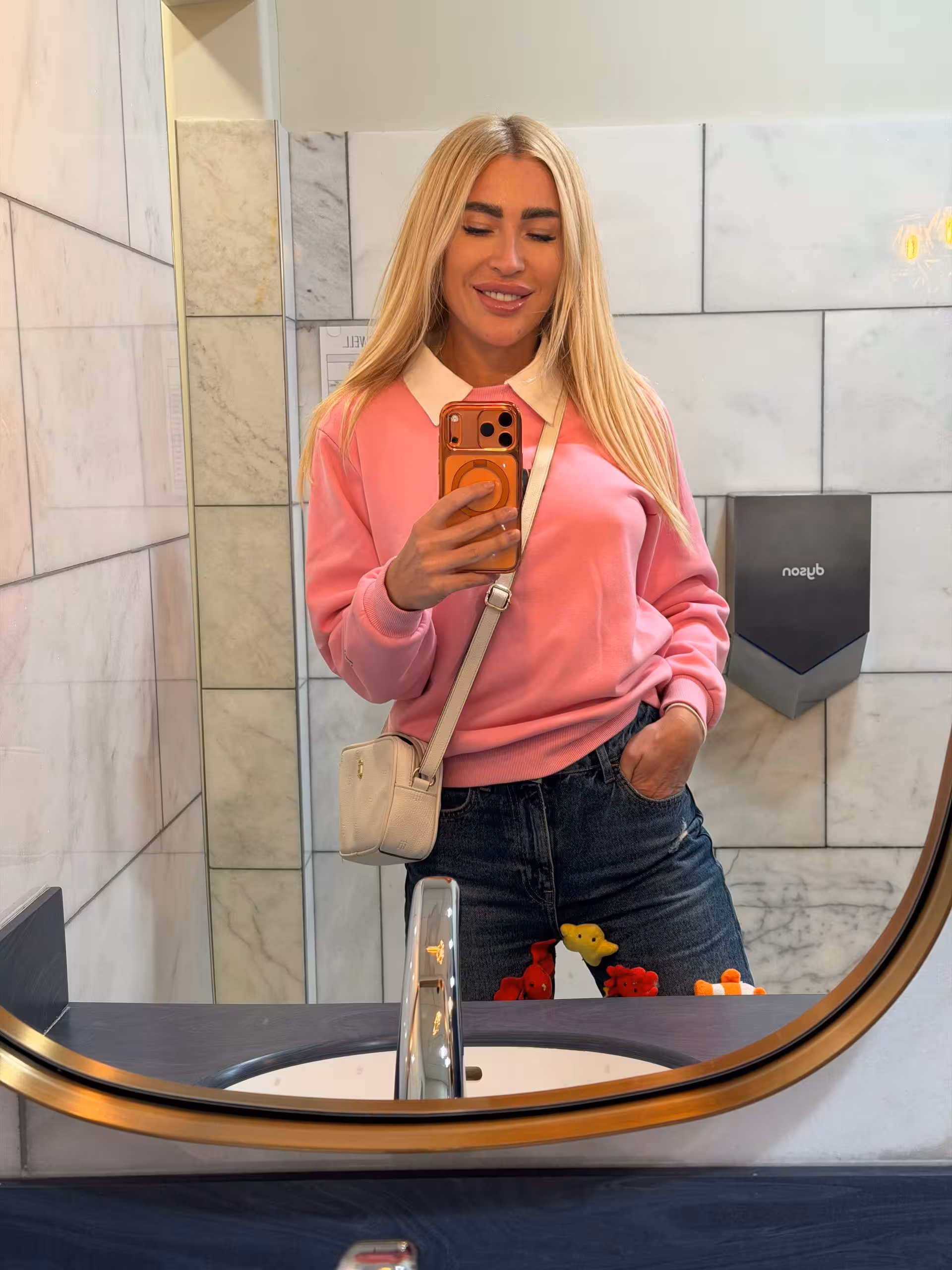 Elleonora russian women photos