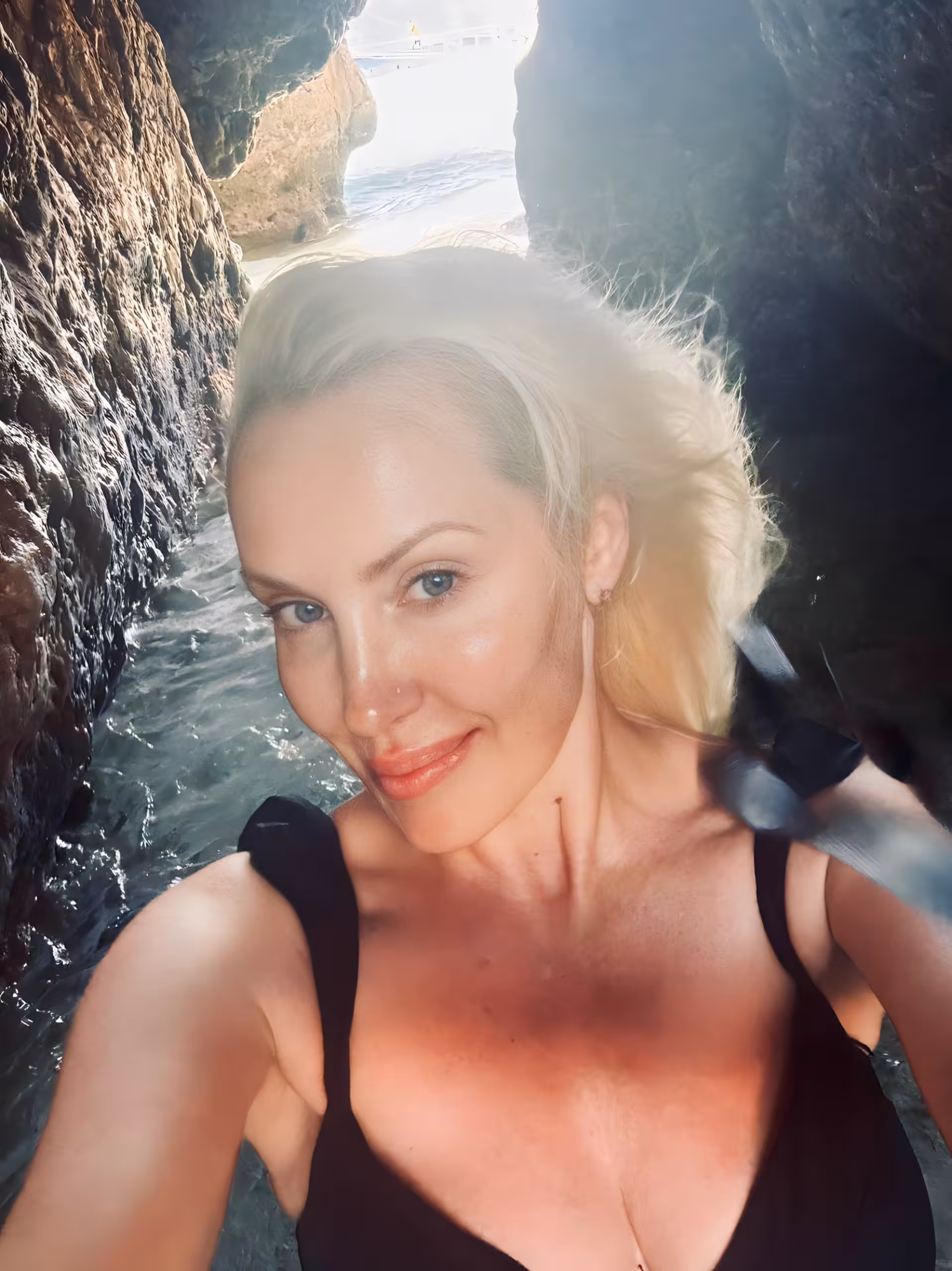 JULIA 44 yo from Kiev Ukraine russian women indian men