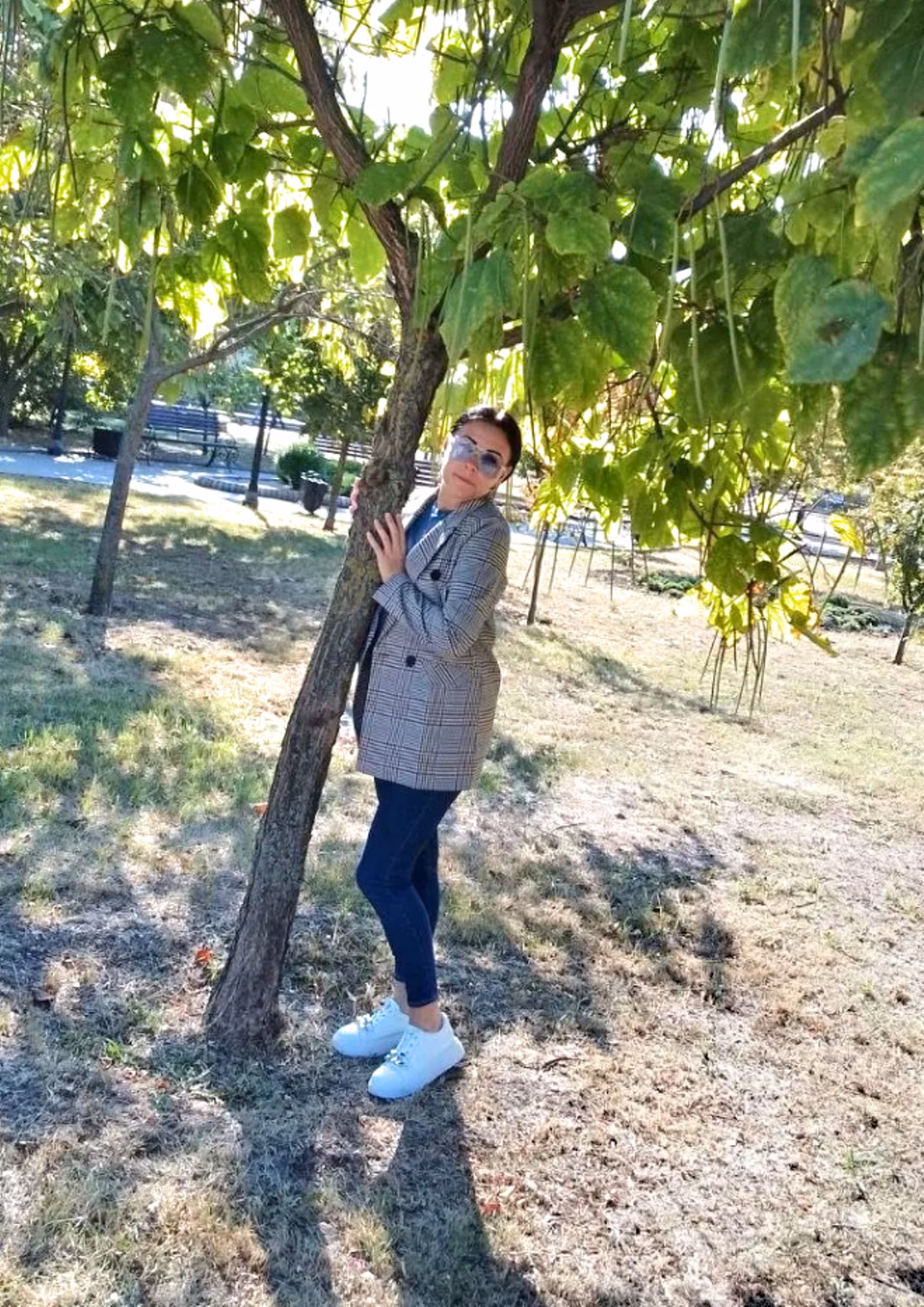 Natalie 40 Berdyansk Russia I am a single woman learning about Iskcon Russian brides