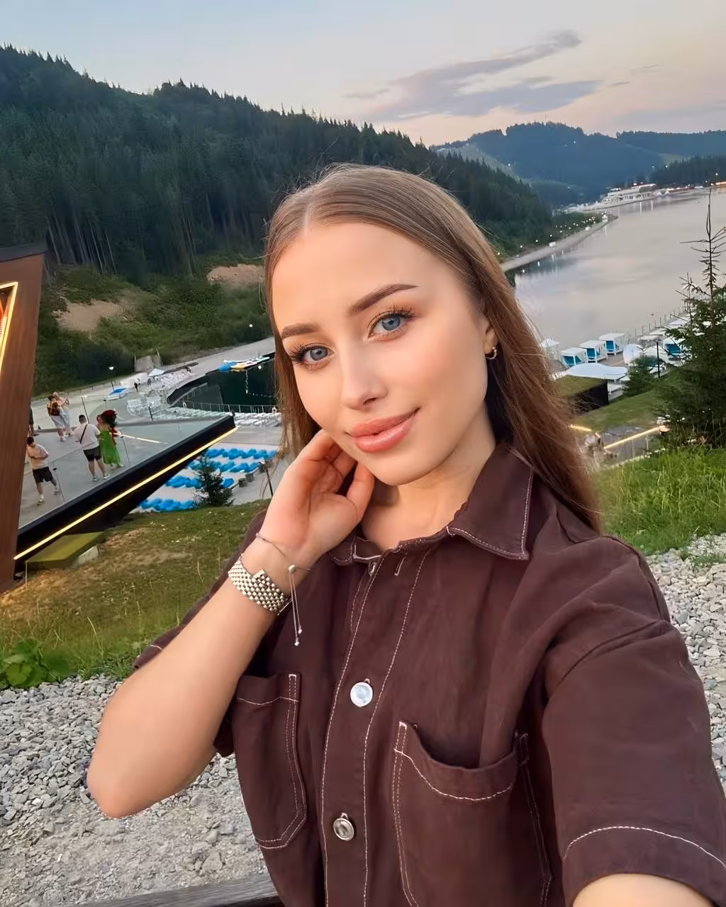 Veronika 21 Ivano-Frankivsk Ukraine I am interested in Russian Jewish wedding and Russian Japanese women