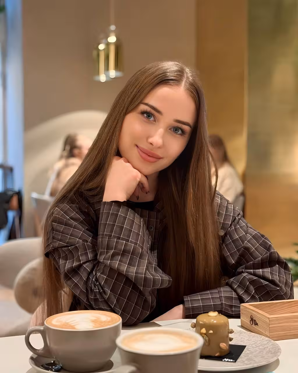 Veronika 21 Ivano-Frankivsk Ukraine I am interested in Russian Jewish wedding and Russian Japanese women