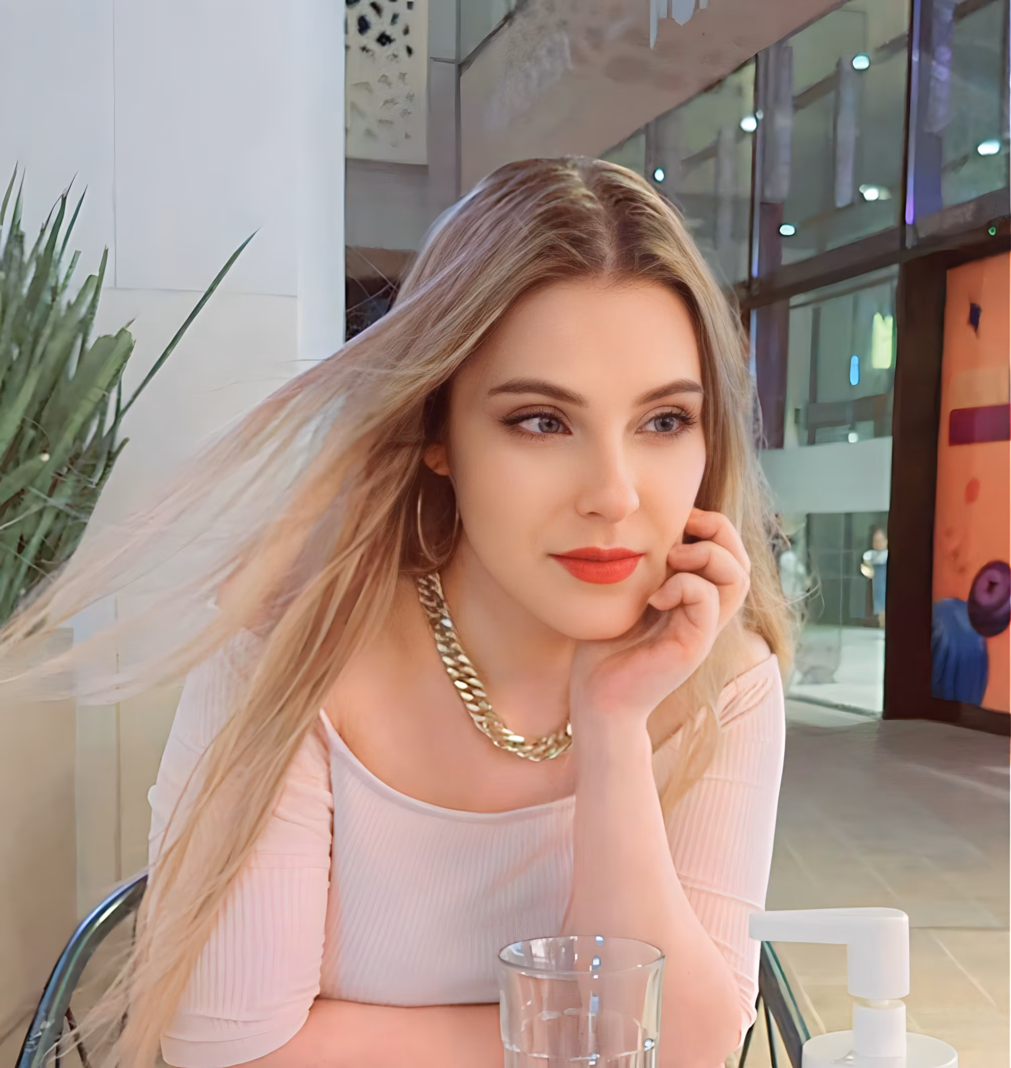 Tetiana 37 Al Rayyan Qatar I am looking for a man for a beautiful love story and asking what are Russian brides