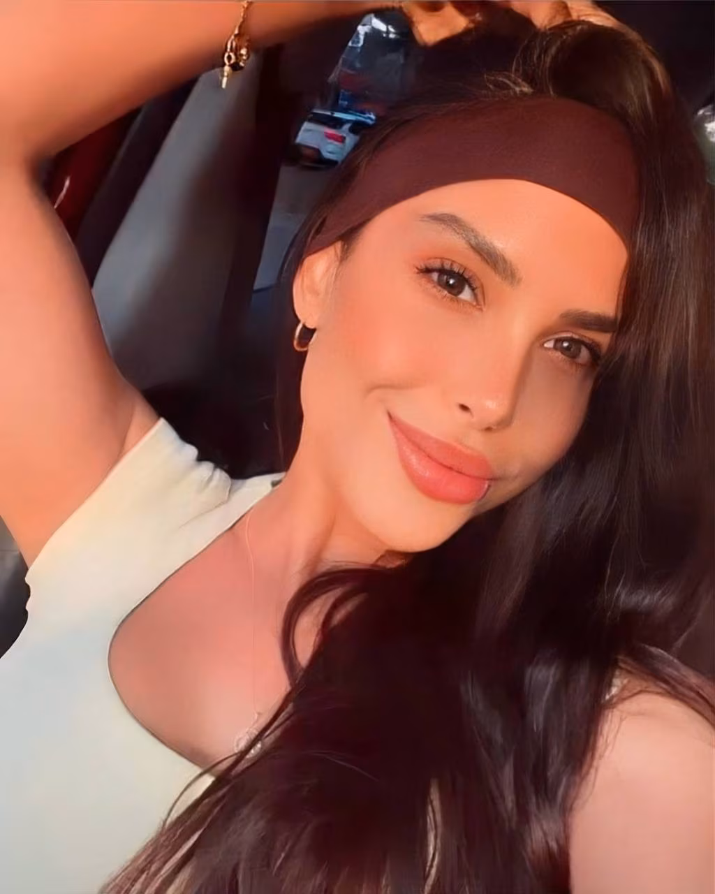 Geraldin 35 Cali Colombia I am single and looking for a good man for a Russian wedding