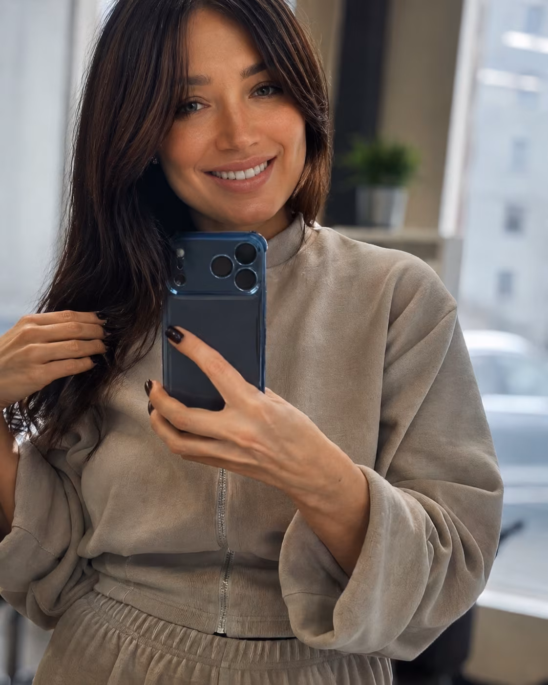 Liudmyla 39 Kyiv  Ukraine I am single and looking for a partner after reading Russian brides Australia review