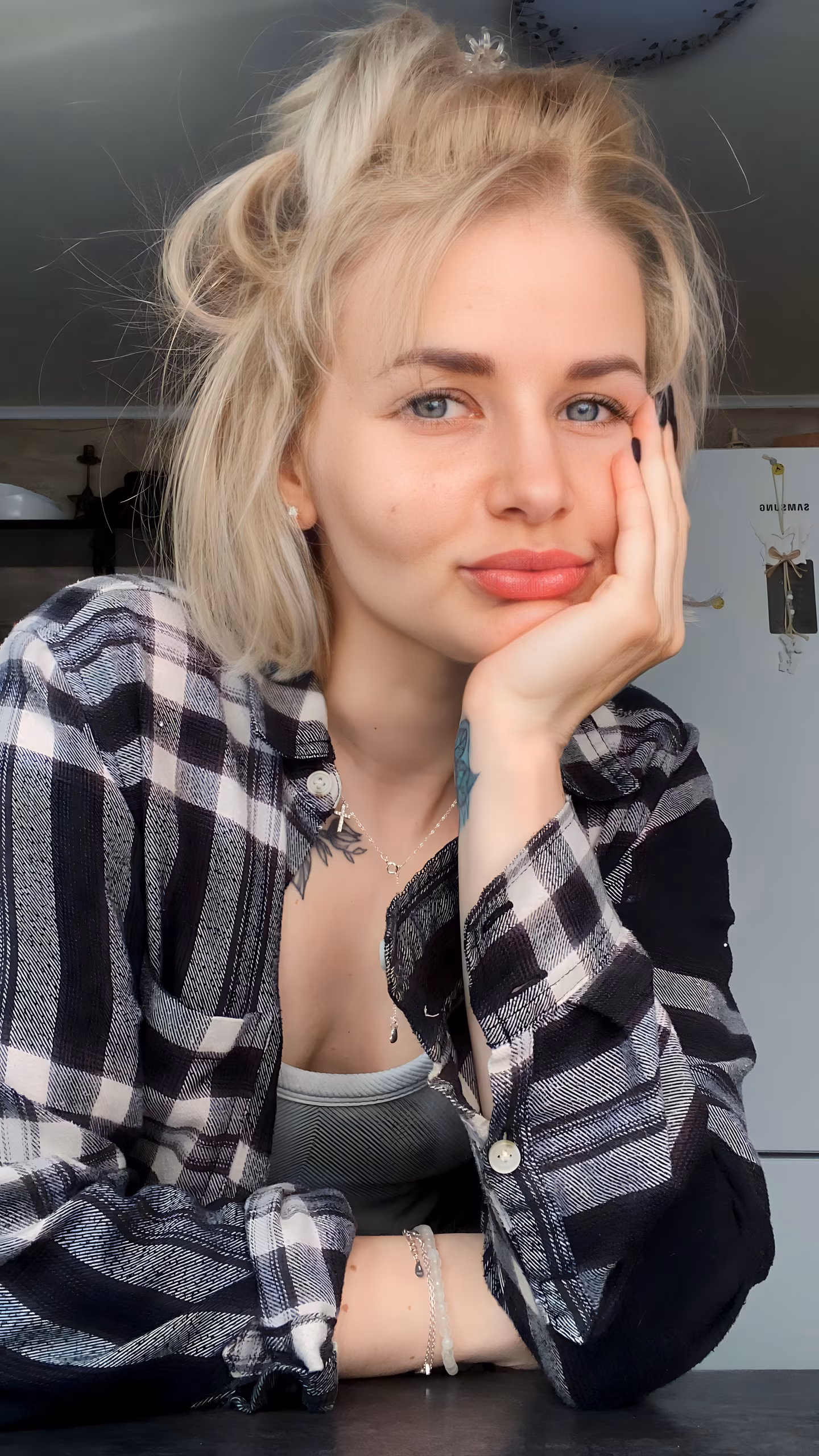 Alina 31 Fastiv Ukraine I browse Russian brides photos and Russian Jewish women