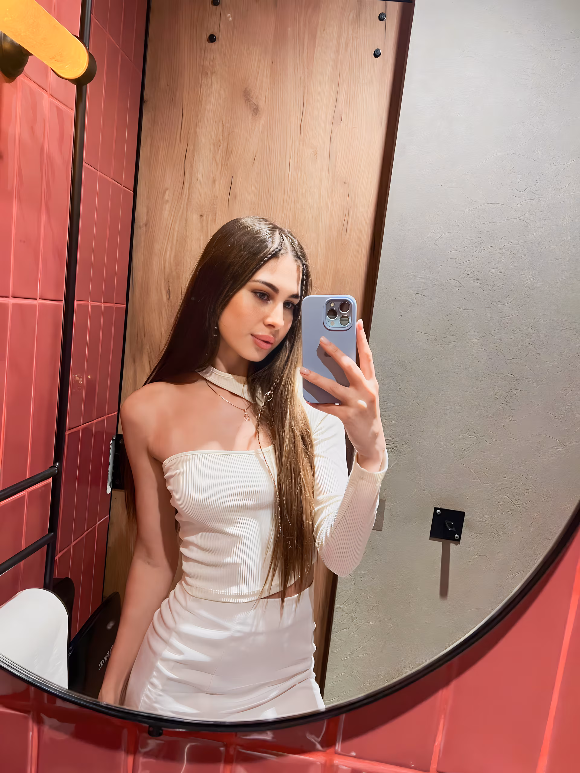Diana 25 Dnipro  Ukraine I am alone and looking for love via a foreign affair Russian brides