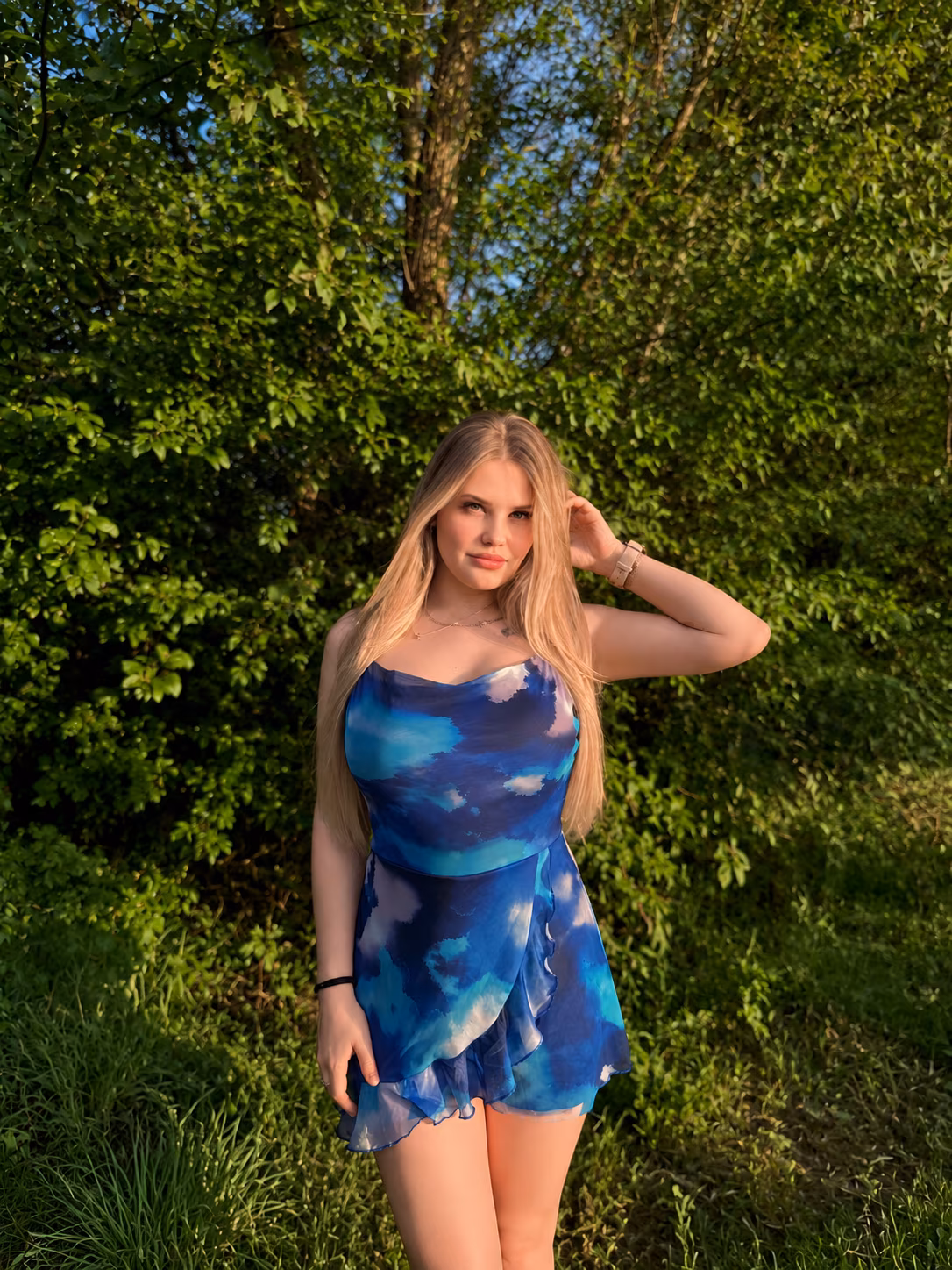 Anita 22 Okhtyrka Ukraine I am looking for a husband among Russian brides over 20