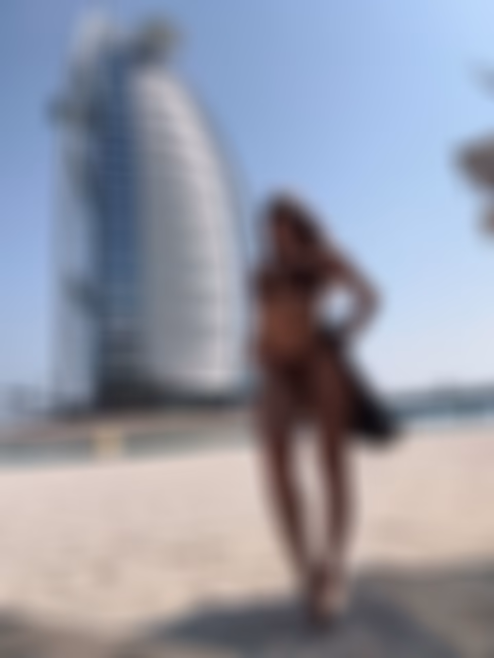 Yuliana 32 Cali Colombia I am looking for a man for a beautiful love story and asking what are Russian brides