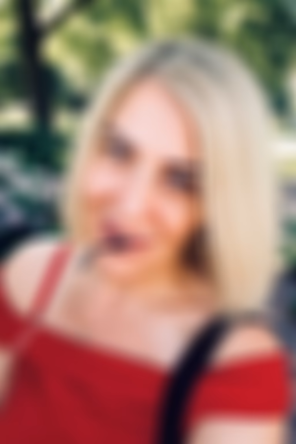 Valentina 57 Lodz Poland I am looking for an honest single man on Russian bikini brides