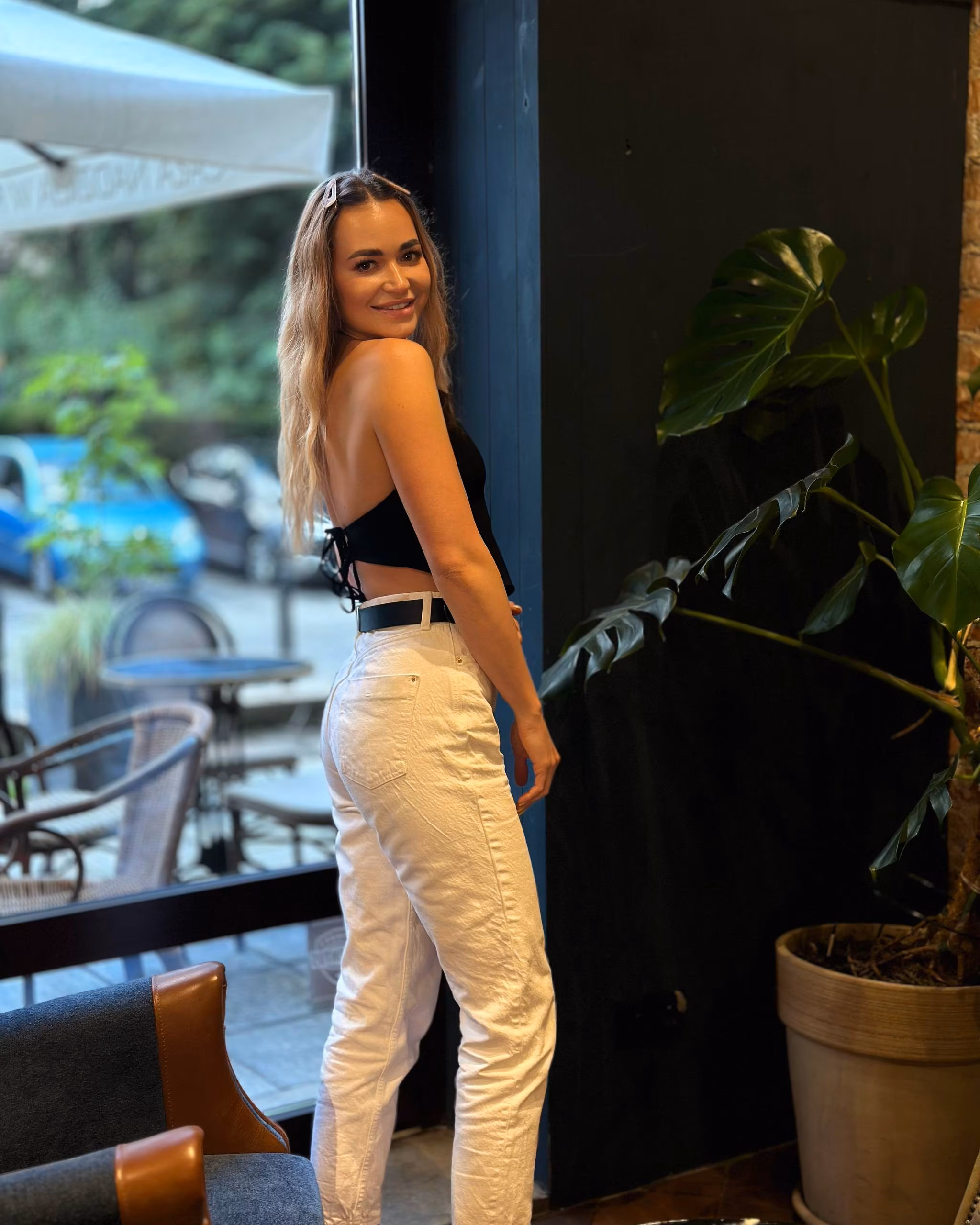 Dariia 31 Warsaw Poland I am looking for a single man through Russian brides agency