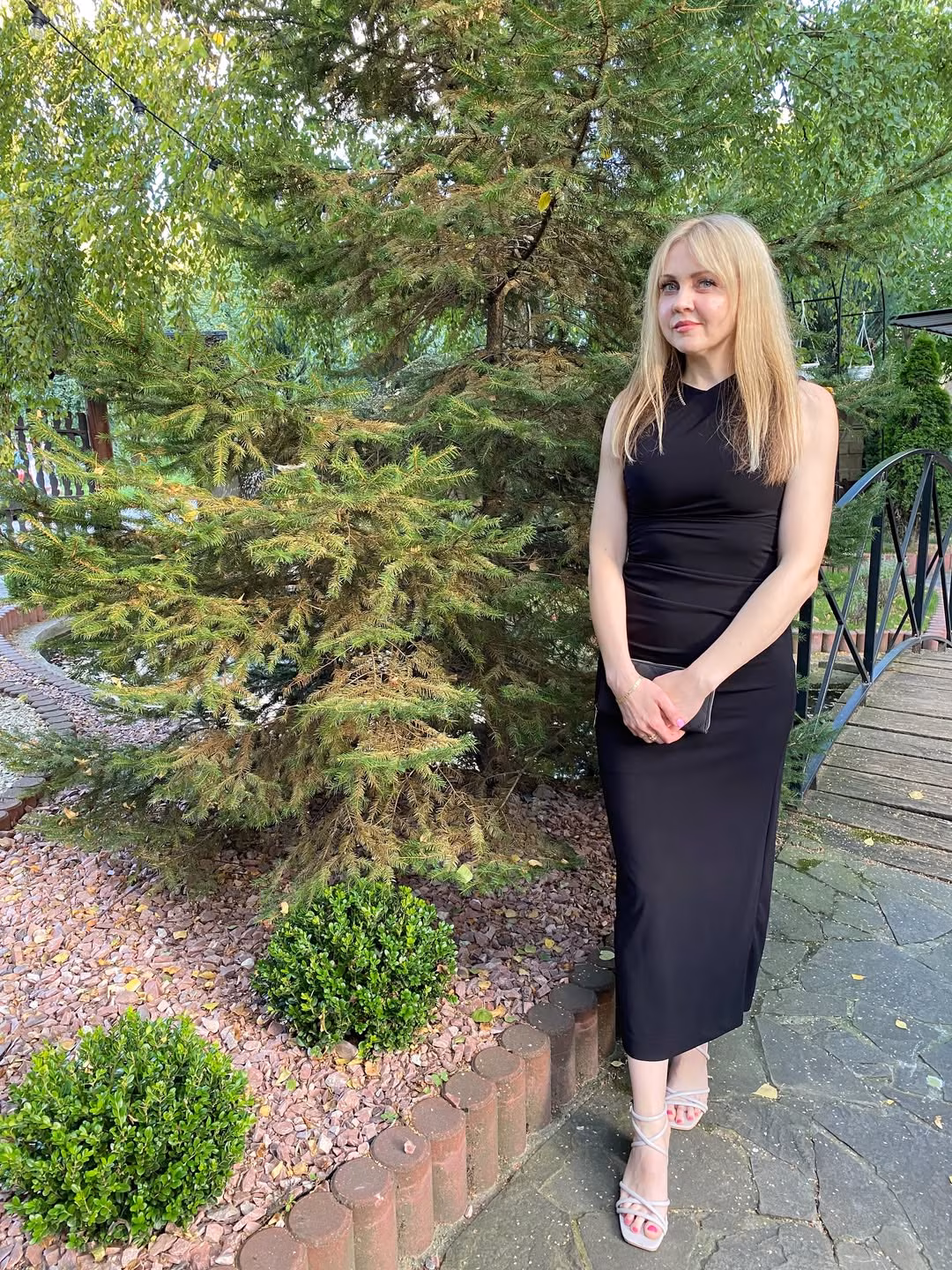 Oksana 42 Lodz(PL);Novovolynsk(UA) Poland I appreciate Russian bride painting and Russian bride pics