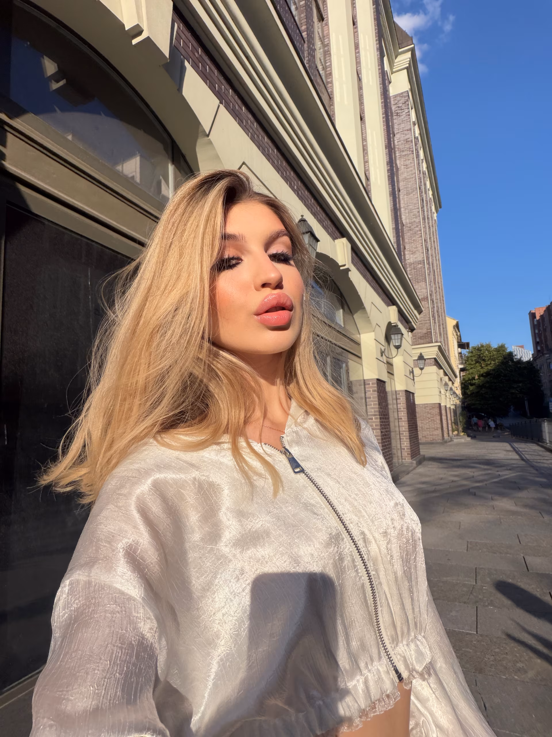Lilia 20 Kyiv Ukraine russian bikini brides