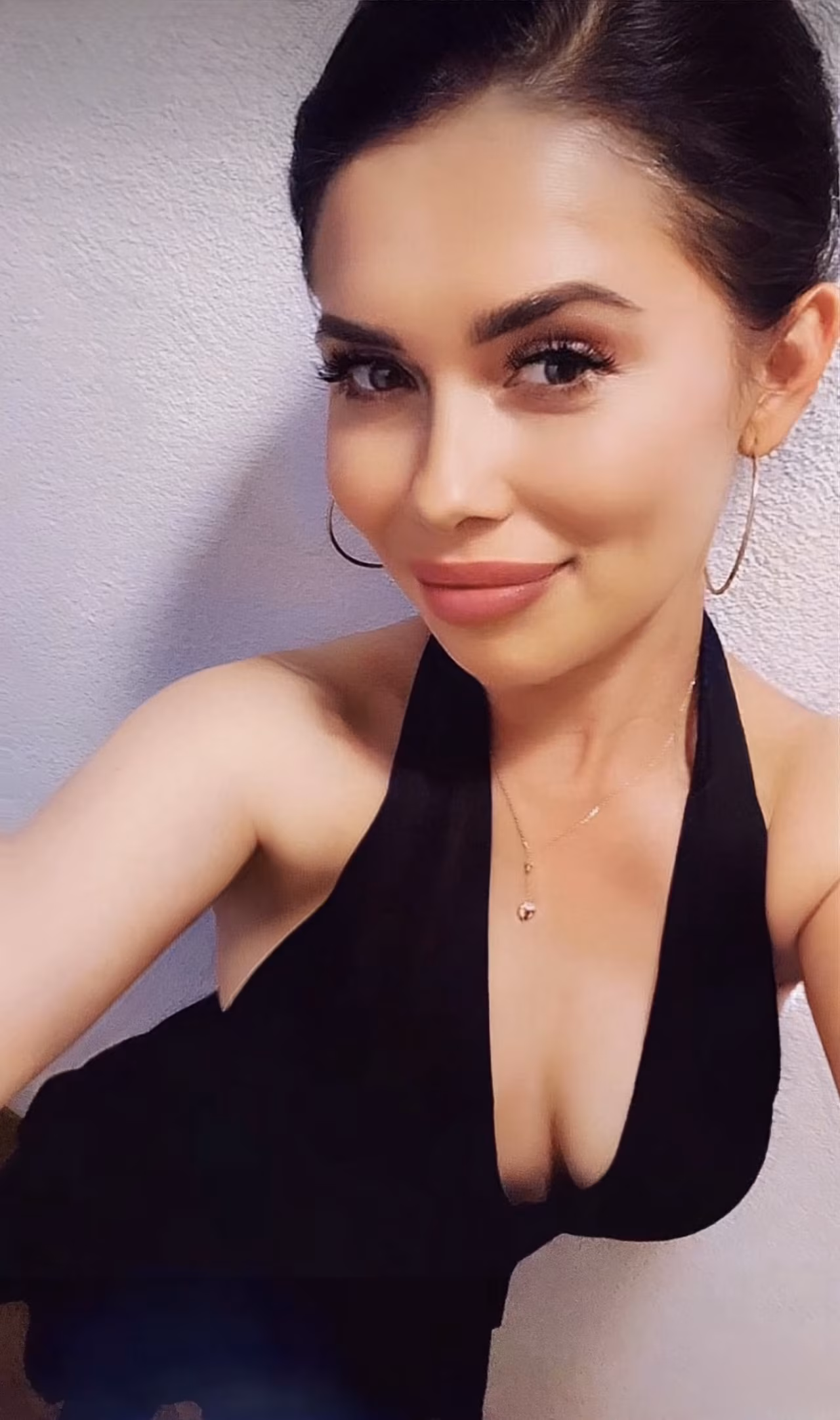 Tetiana 41 Fribourg Switzerland russian brides in bikini