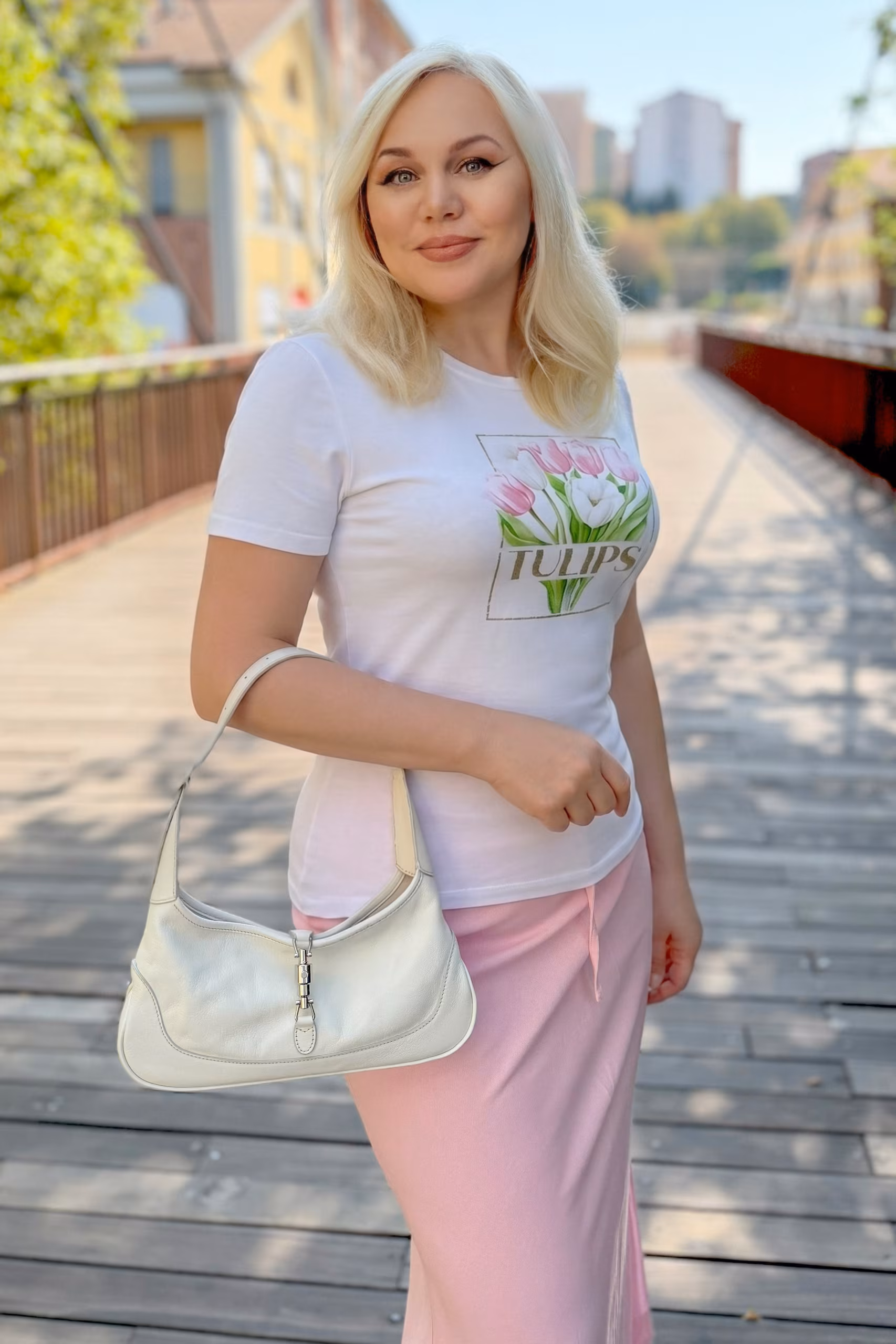 Elena 51 Miagliano Italy russian brides match