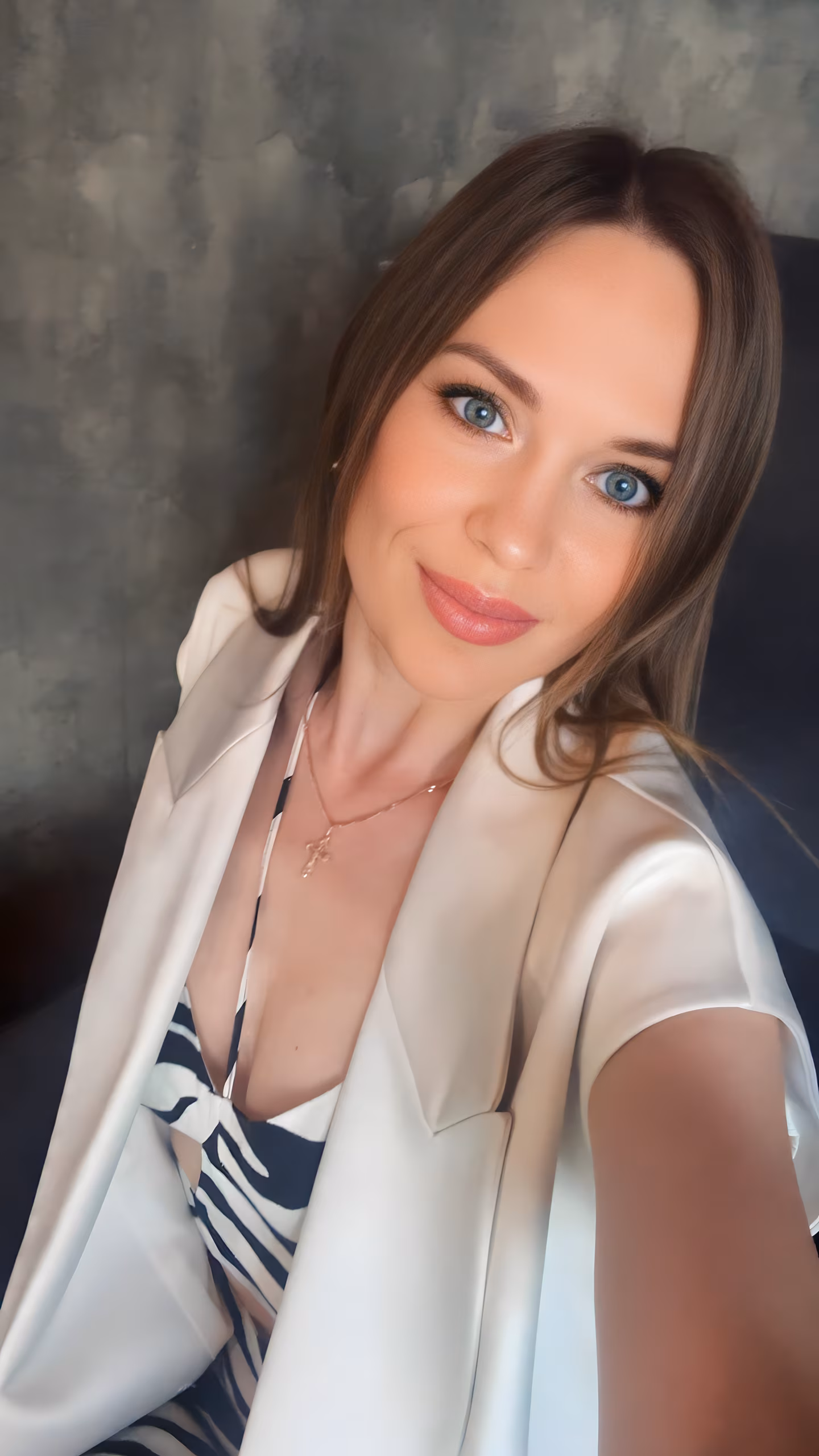 Yulia 40 Lutsk  Ukraine russian women now