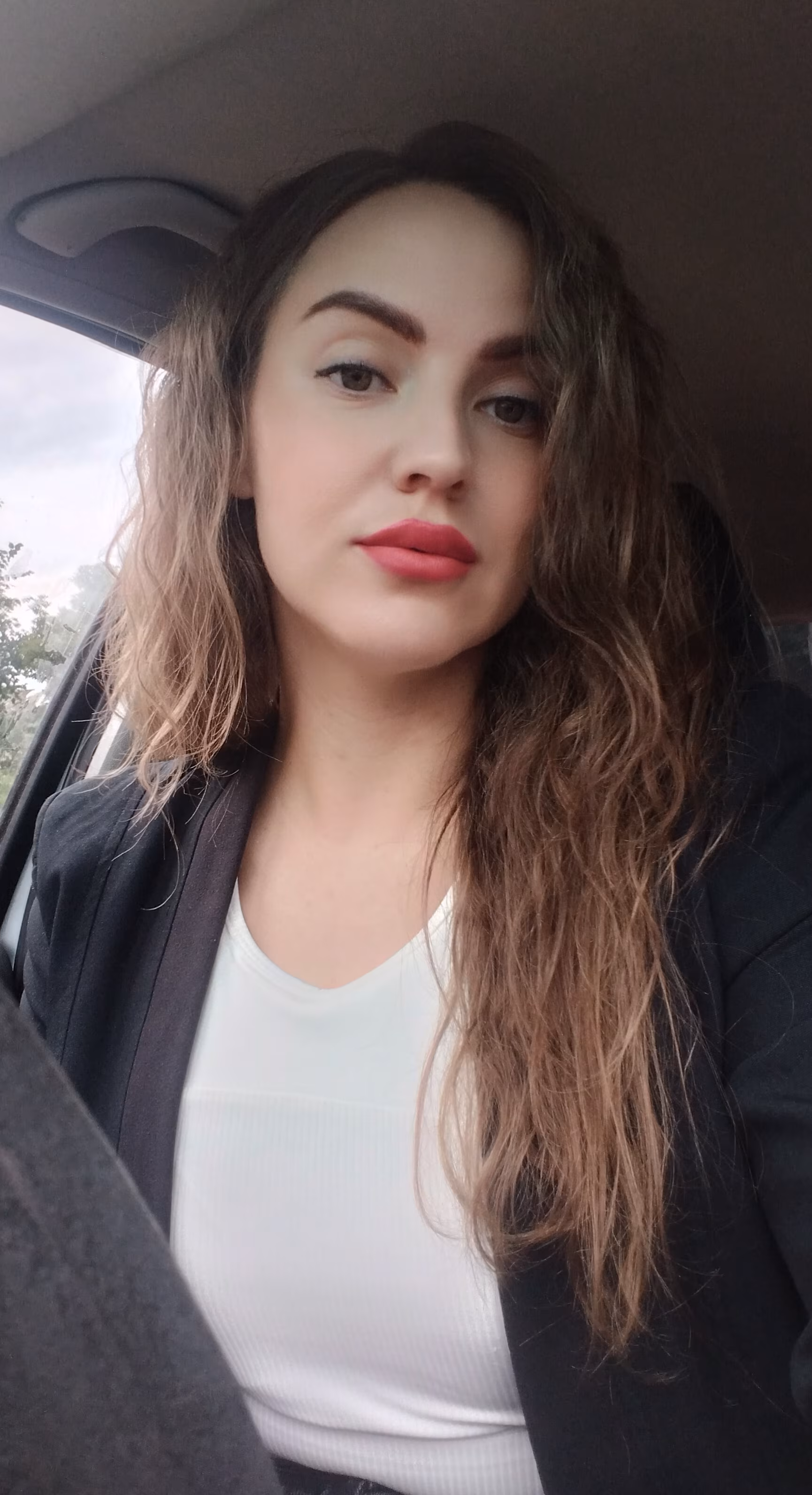 Irina 34 Lukow Poland I am a single woman looking for a husband on Russian brides login