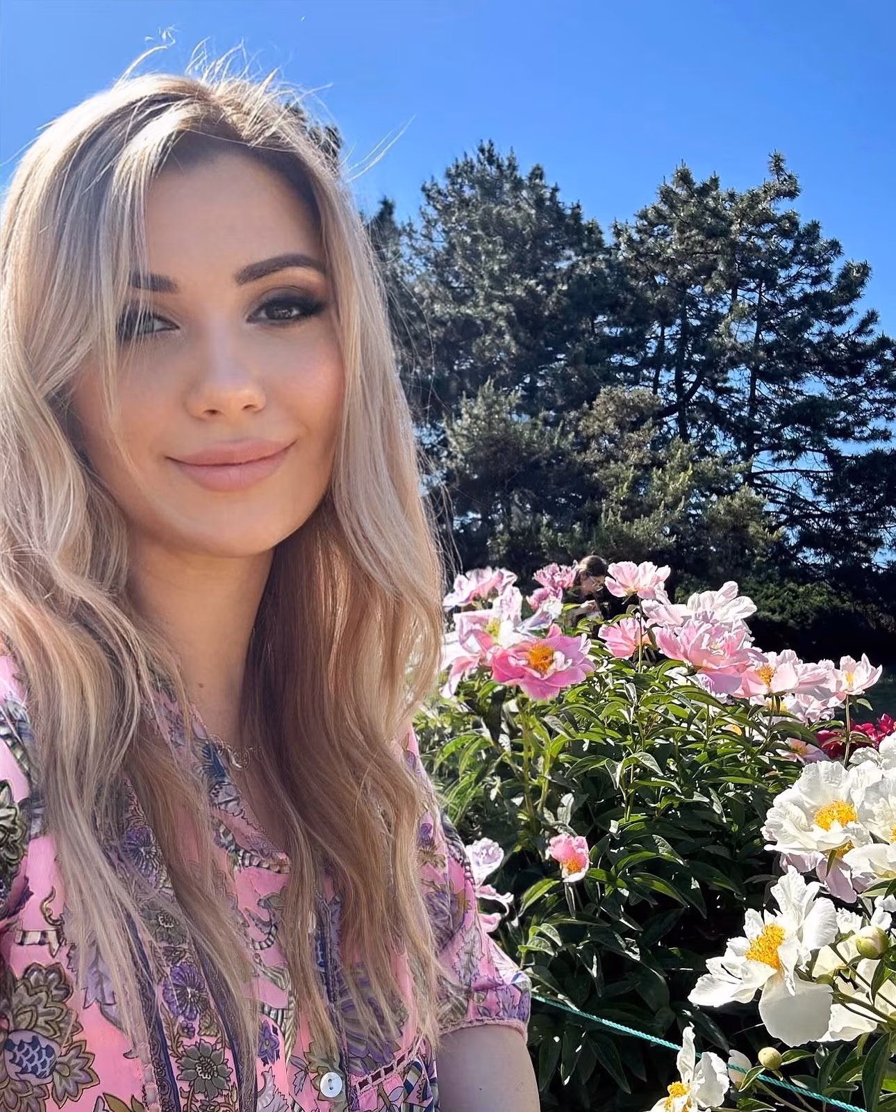 Maryna 36 Beijing/Kyiv China I am a single woman searching for Russian brides in USA