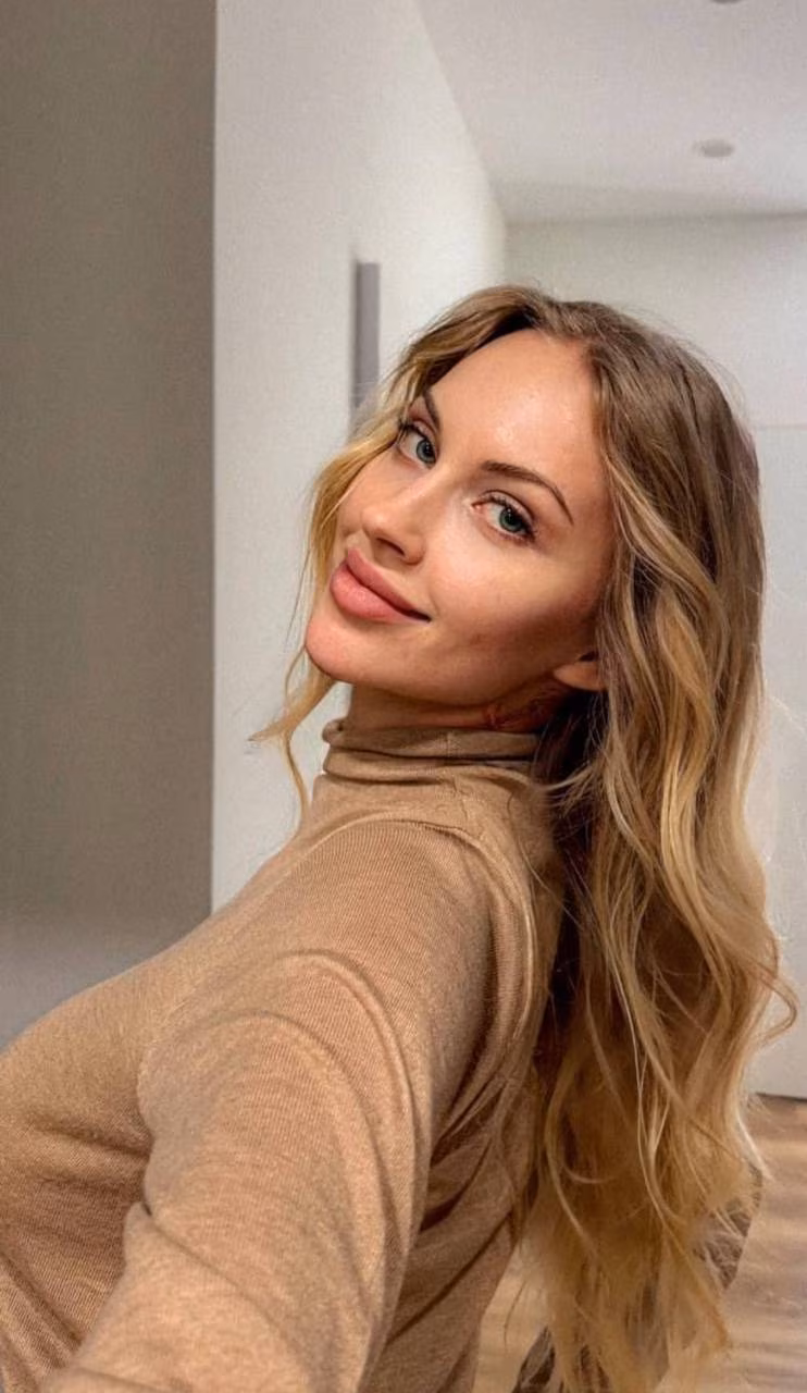 Snizhana 25 Kiev Ukraine I am looking for a husband and a family with beautiful Russian brides