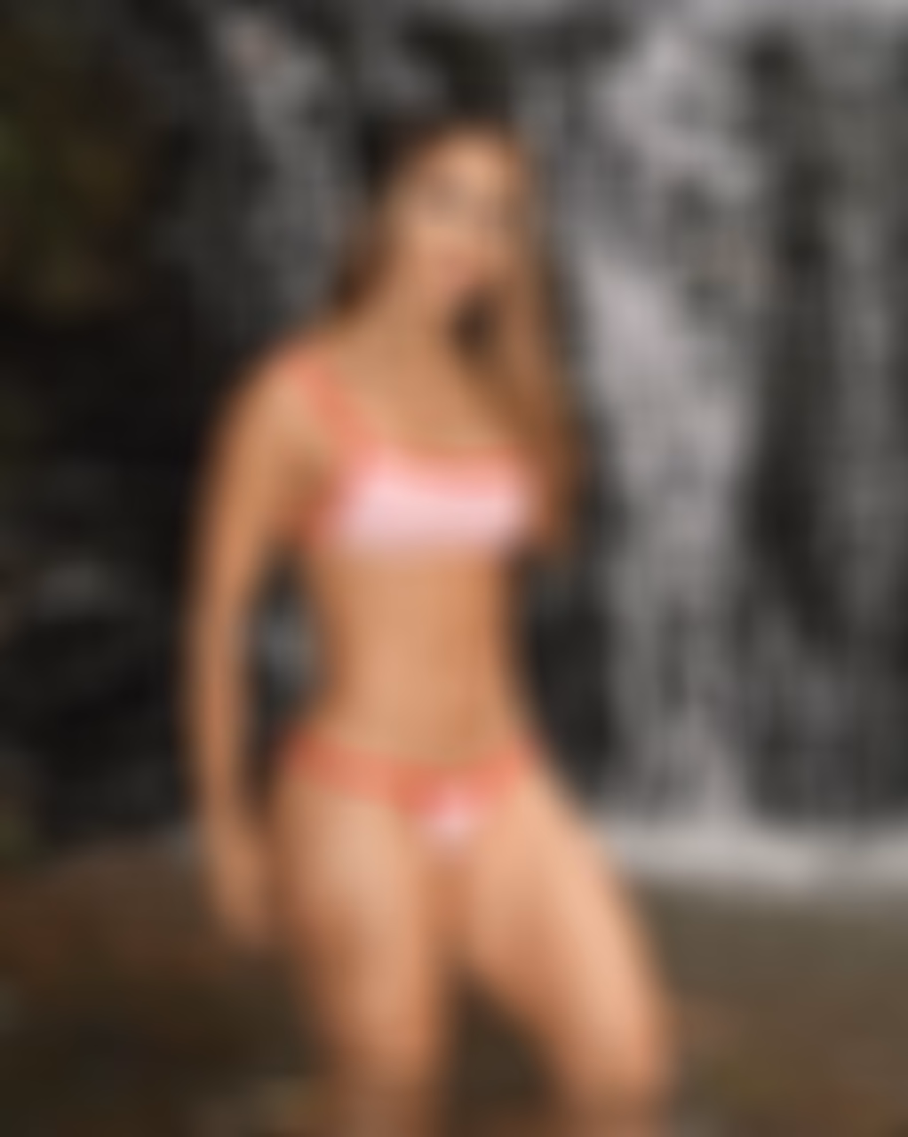 Jenifer 28 Cali Colombia I am looking for a man for a beautiful love story and asking what are Russian brides