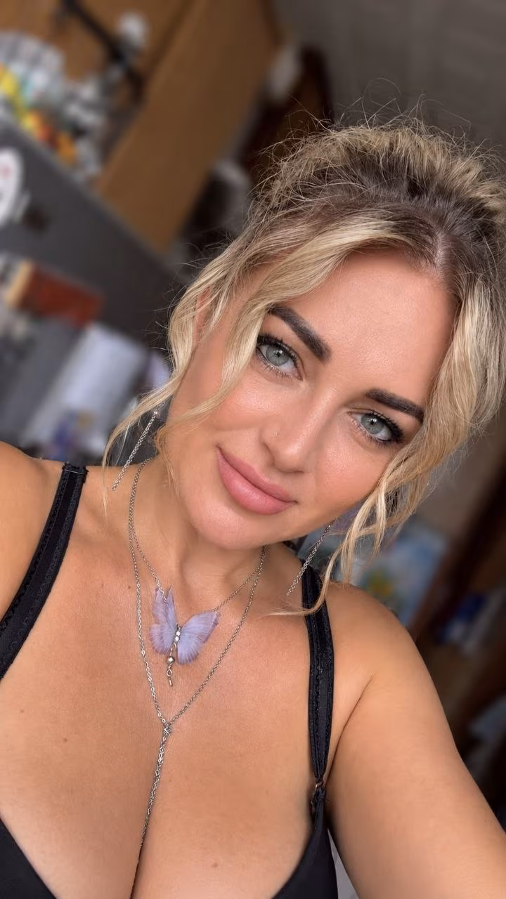 Yuliia 43 Dnipro Ukraine I am looking for the ideal husband among tall Russian brides and lovers