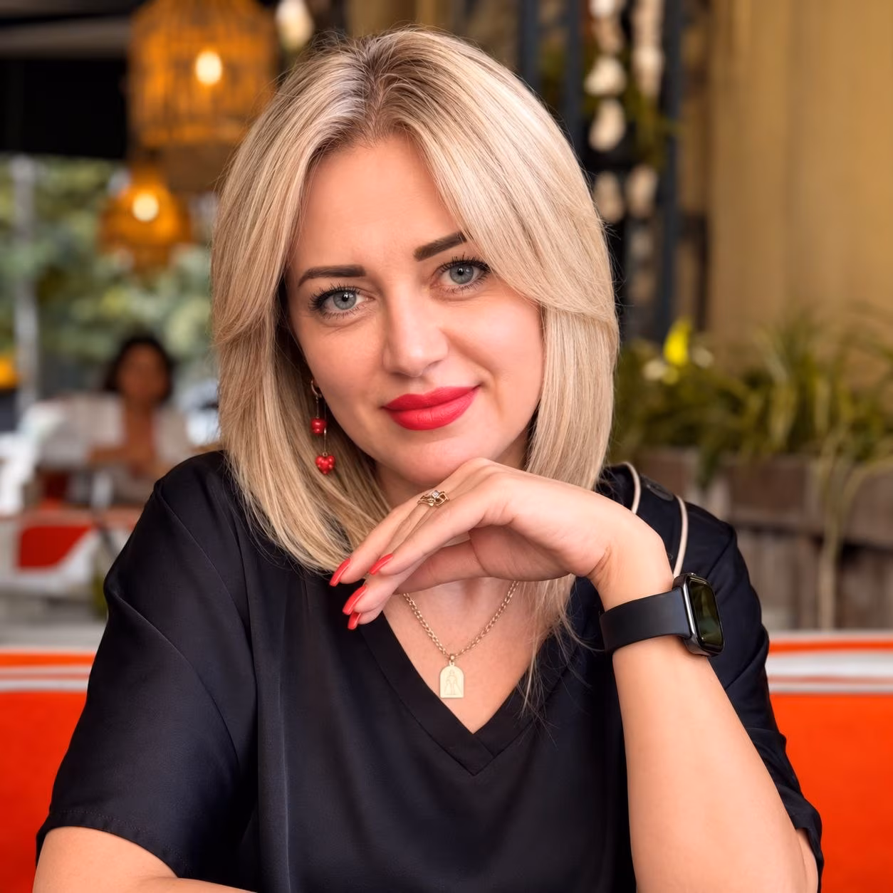 Yuliia 43 Dnipro Ukraine I am looking for the ideal husband among tall Russian brides and lovers
