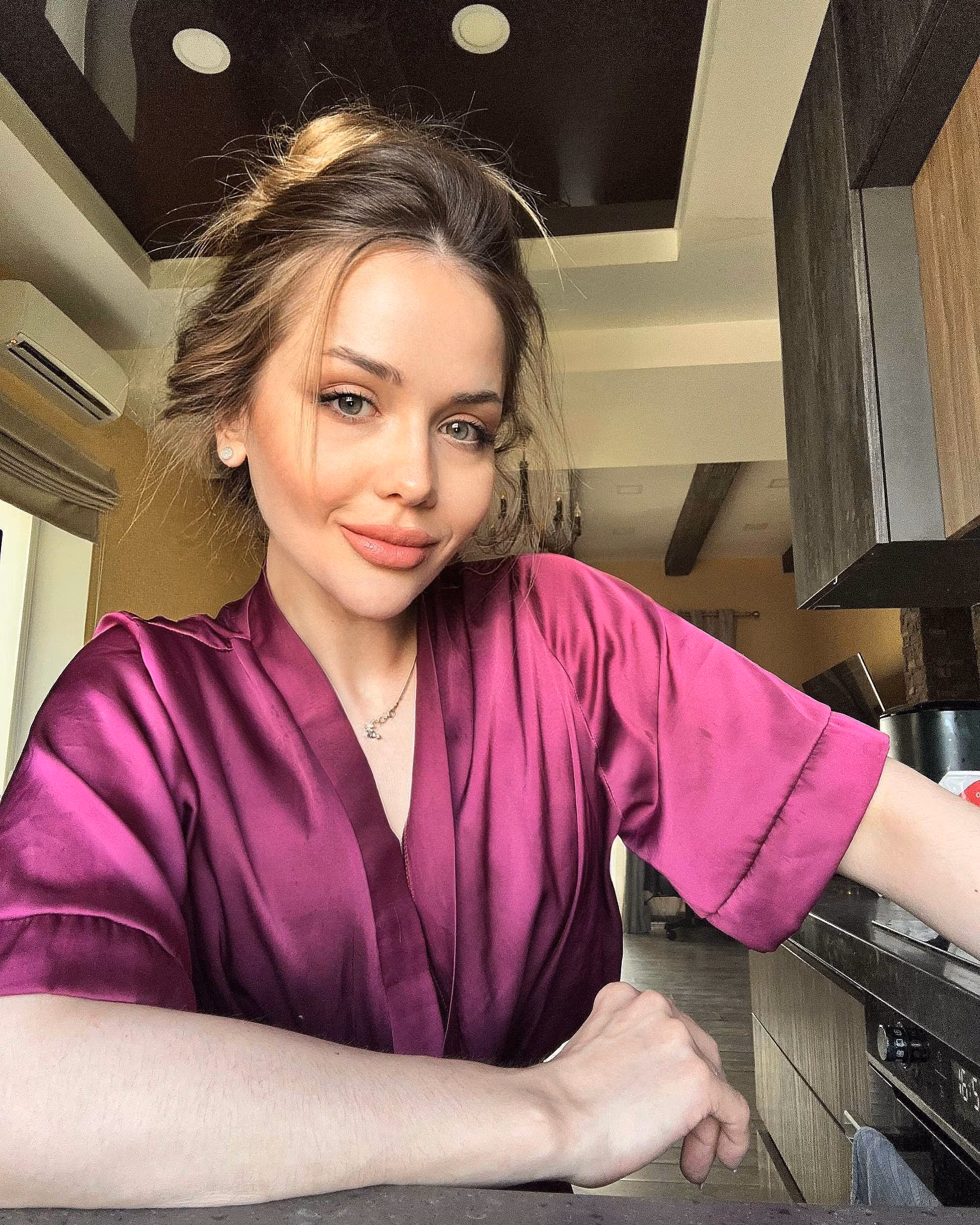 Yevhenia 31 Kyiv Ukraine I read about Russian women now and Russian brides over 30
