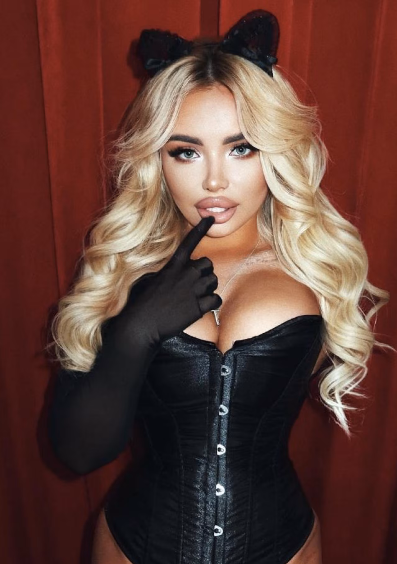Mariia 25 Kiev Ukraine I understand Russian bride meaning and Russian bridesmaid