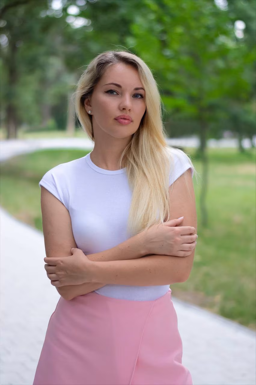 Olga 42 Bucharest Romania russian brides australia review