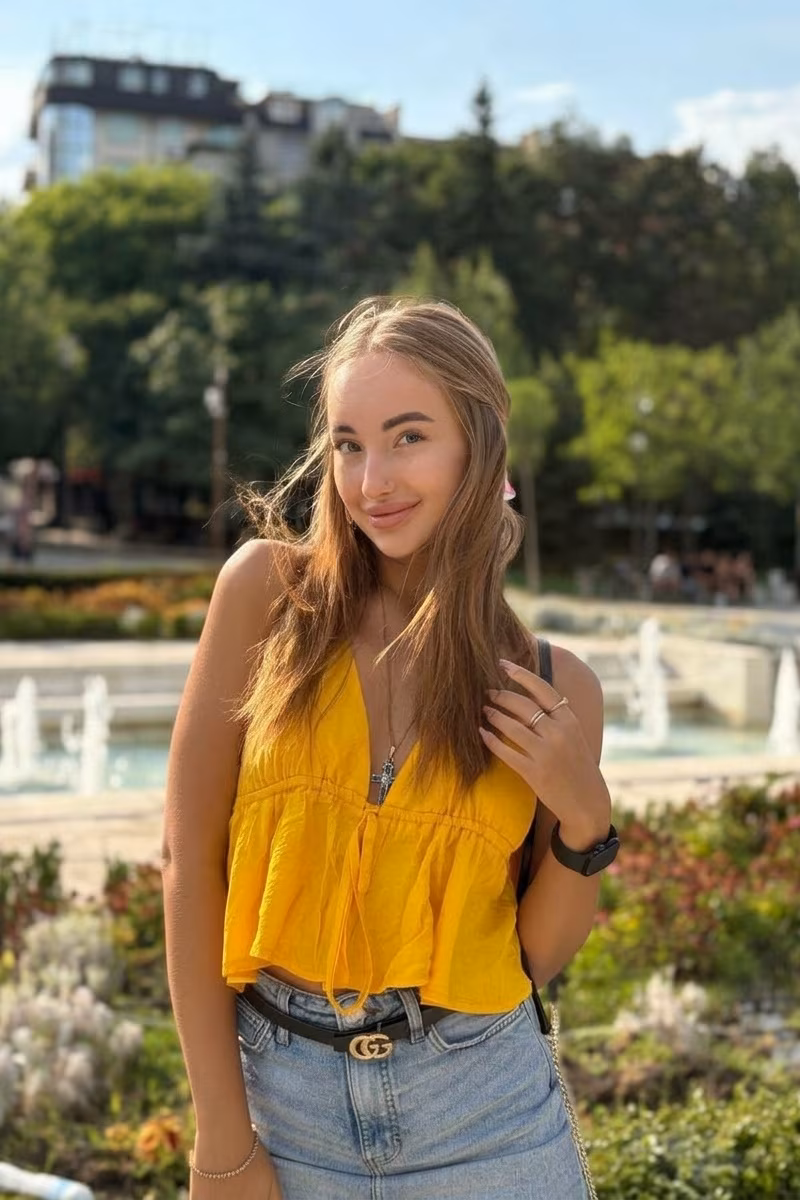 Elizaveta 28 Sofia Bulgaria russian kazakh women