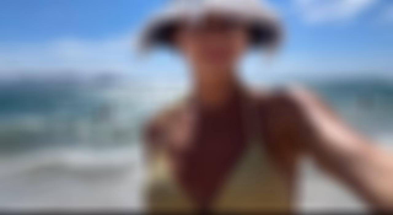 Victoria 28 Warsaw Poland russian princess bride