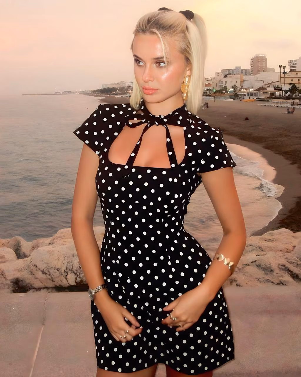 Daria 19 Kiev Ukraine I am a single woman looking for a companion like Russian women average height