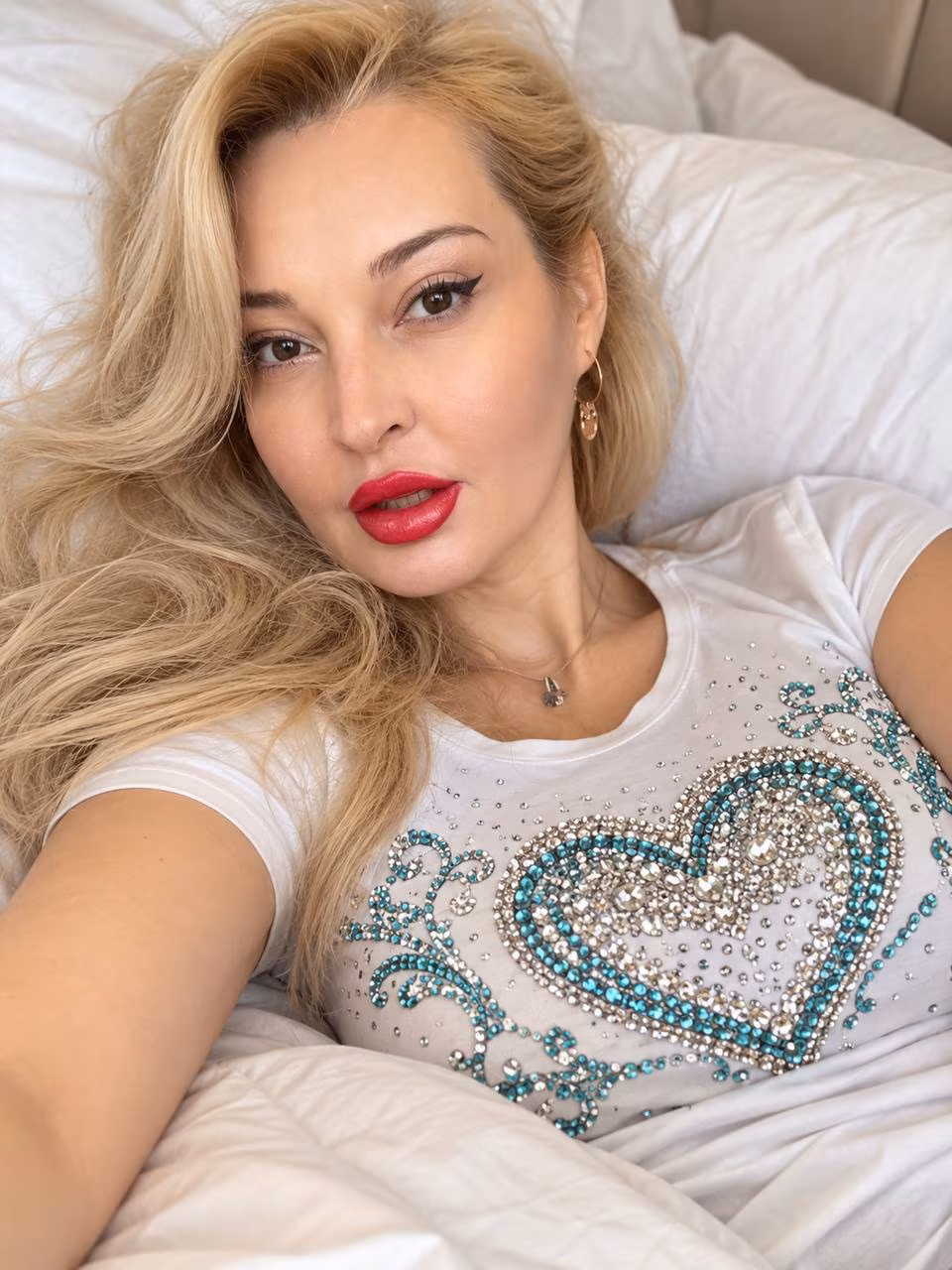 Olena 42 Kyiv Ukraine I am interested in Russian Jewish wedding and Russian Japanese women