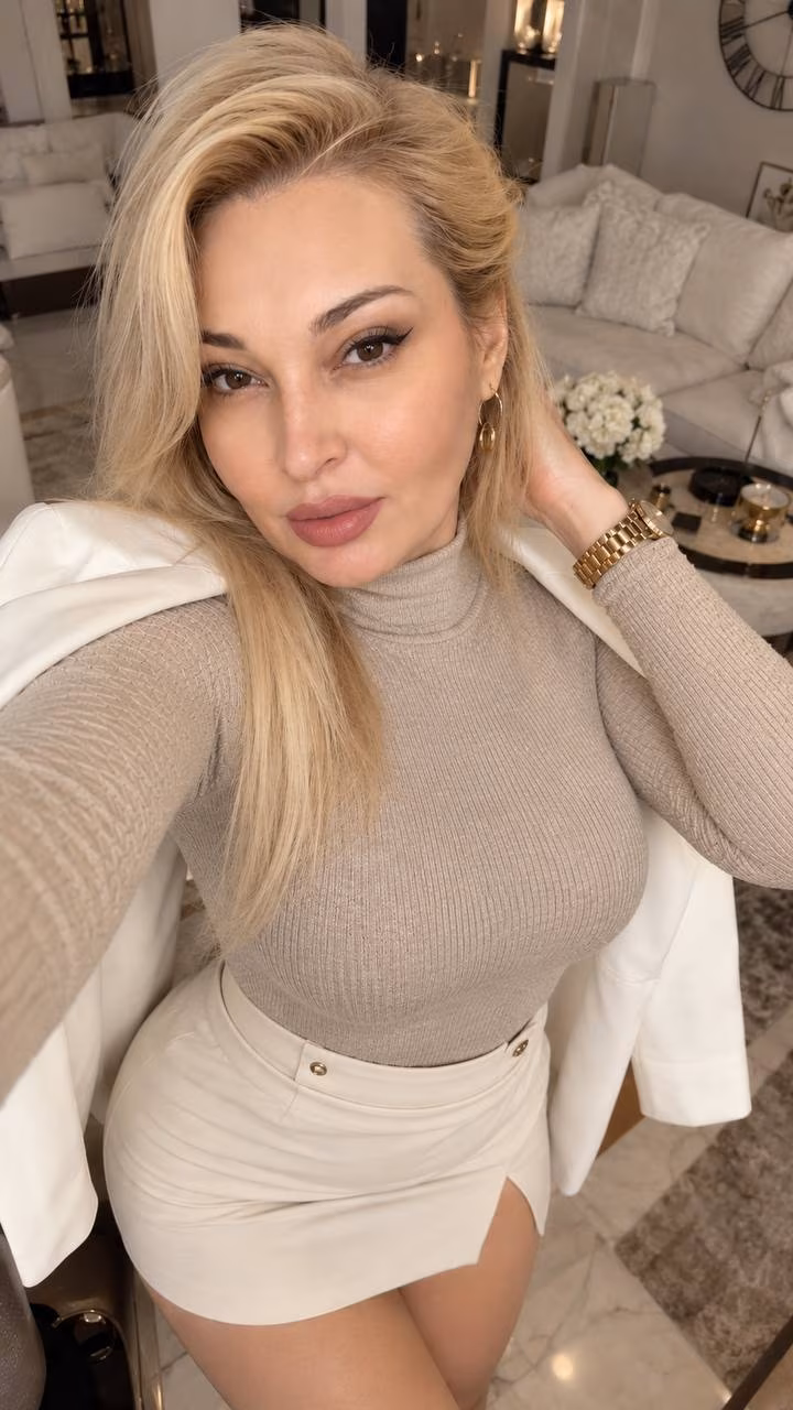 Olena 42 Kyiv Ukraine I am interested in Russian Jewish wedding and Russian Japanese women