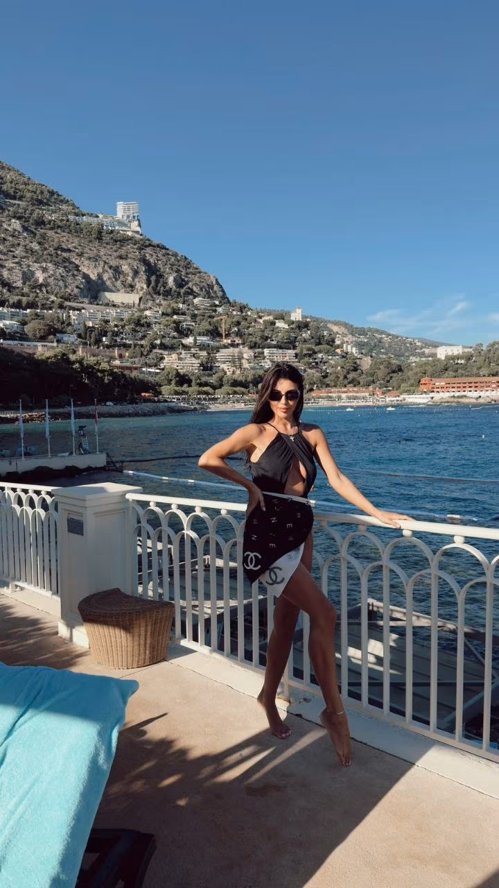 Violeta 28 Berlin Germany I am single and looking for a partner after reading Russian brides Australia review