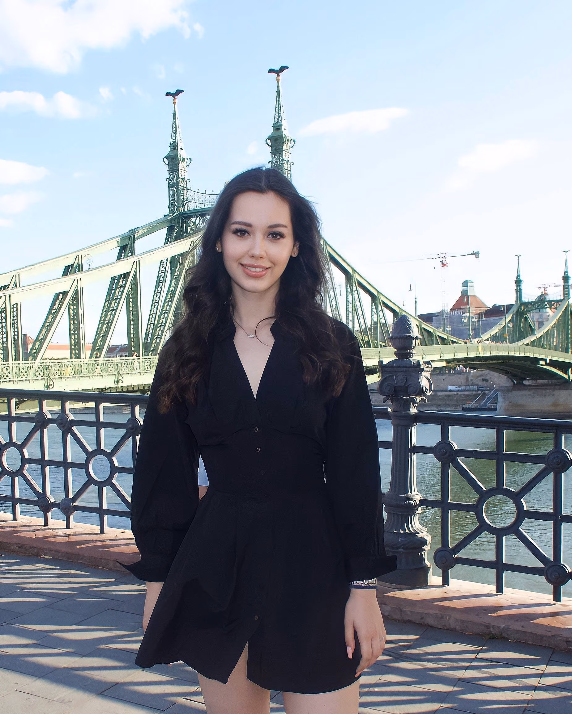 Yelyzaveta 18 Mukacheve Ukraine I am single and looking for my soulmate using Russianbrides review