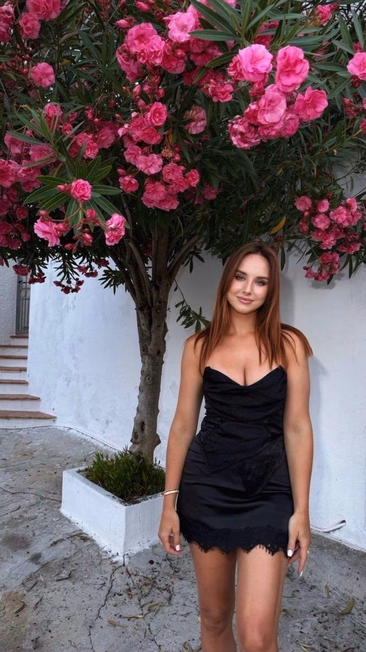 Oksana 31 Frankfurt am Main Germany I know about Russian Muslim brides and Muslim Russian brides