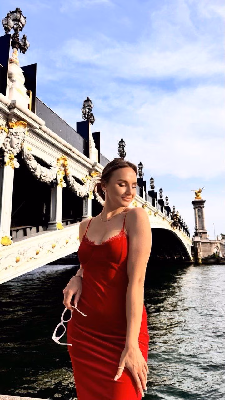Oksana 31 Frankfurt am Main Germany I know about Russian Muslim brides and Muslim Russian brides