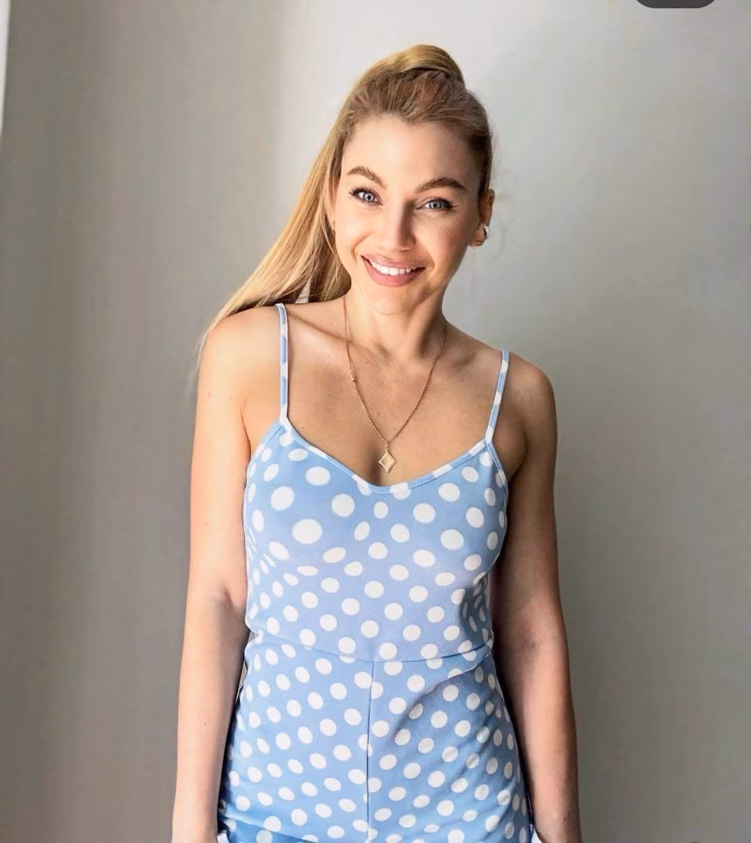 Alena 36 Kharkiv Ukraine cute russian brides