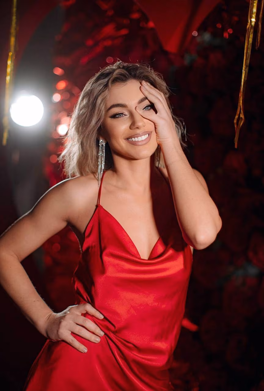 Alena 36 Kharkiv Ukraine cute russian brides