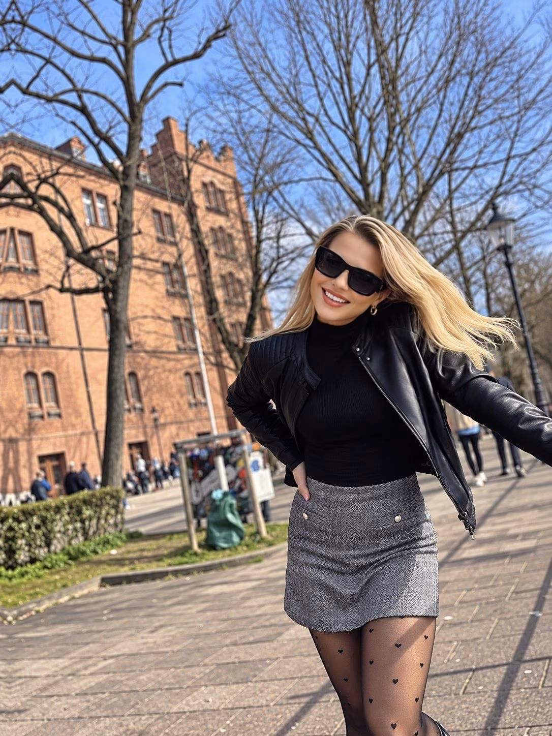 Yulia 46 Weil am Rhein  Germany russian women average height